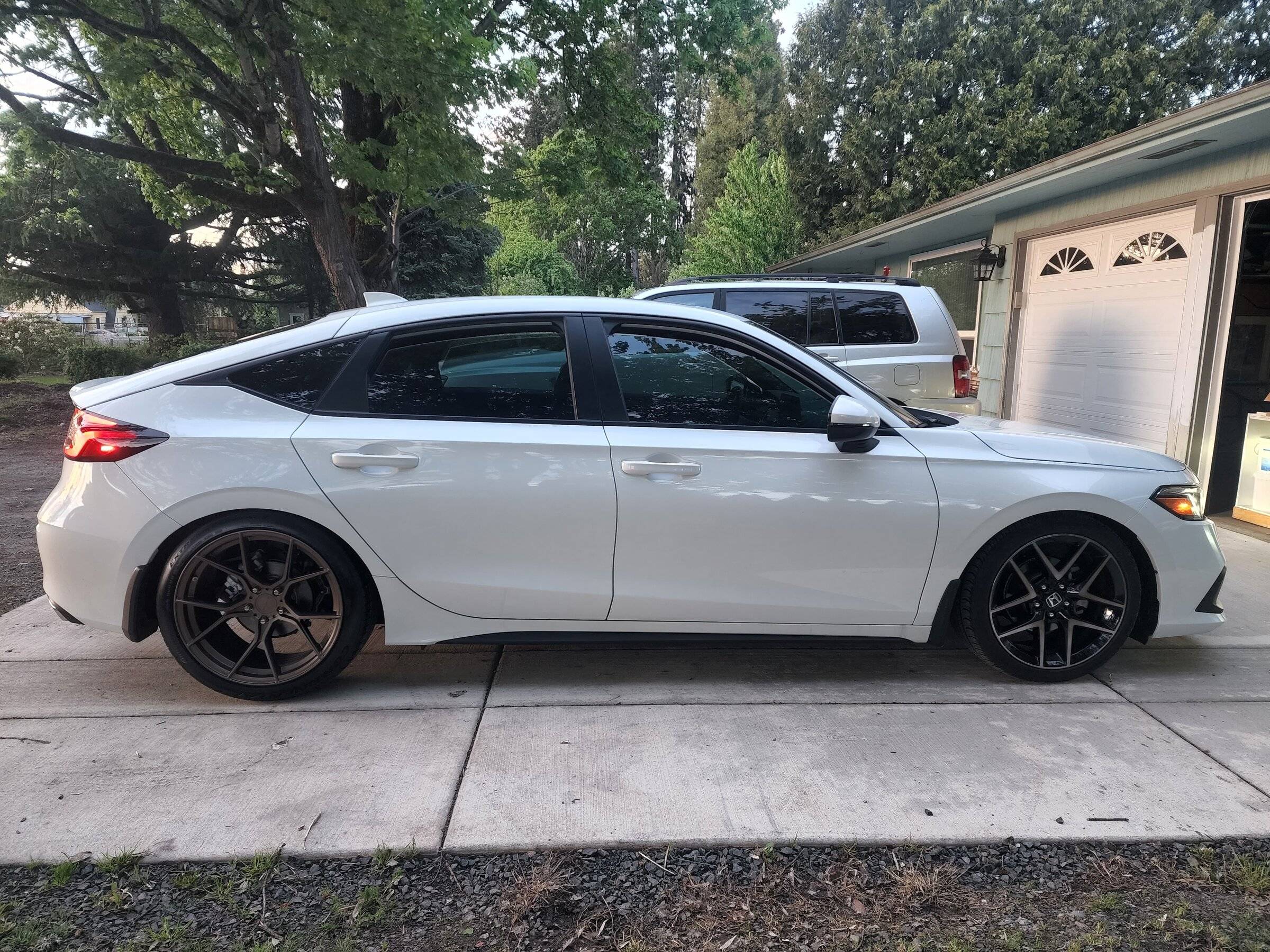 11th Gen Honda Civic Official PLATINUM WHITE 2022+ 11th Gen Civic & Si Thread 20220516_202729