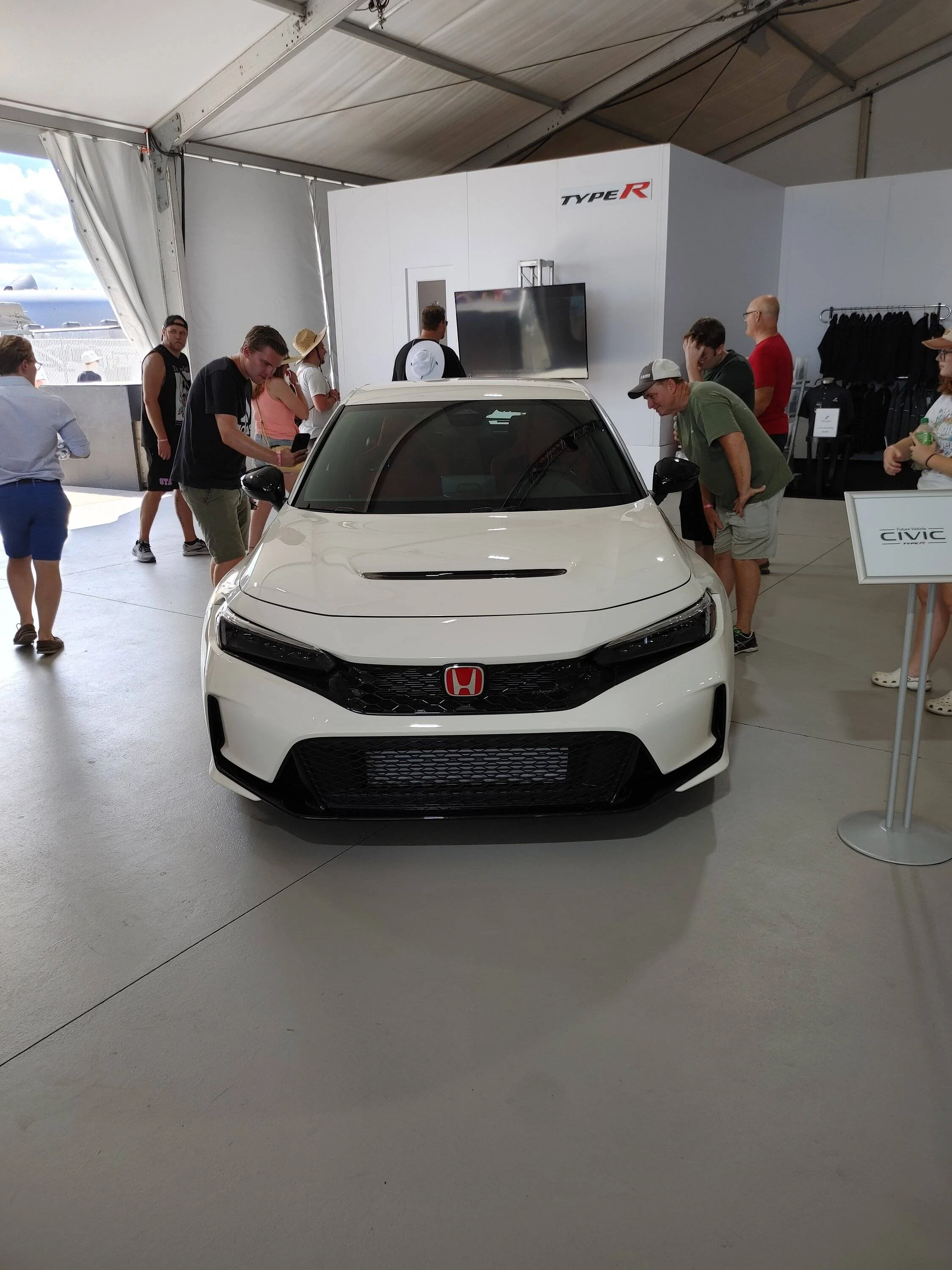 11th Gen Honda Civic Official CHAMPIONSHIP WHITE FL5 Type R Photos Thread 20220730_140501_HDR