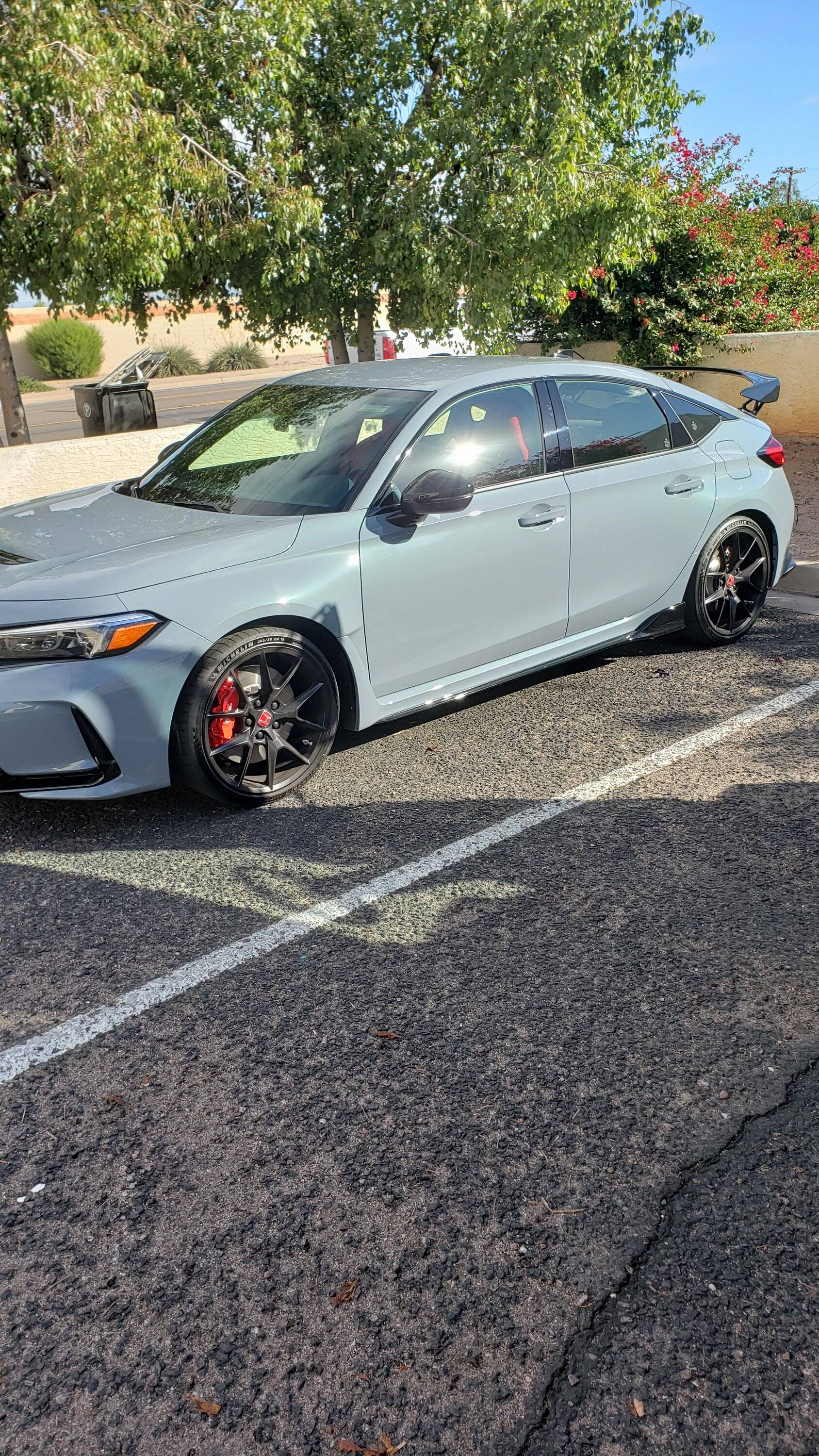 11th Gen Honda Civic Official SONIC GRAY PEARL FL5 Type R Photos Thread 20221109_092249