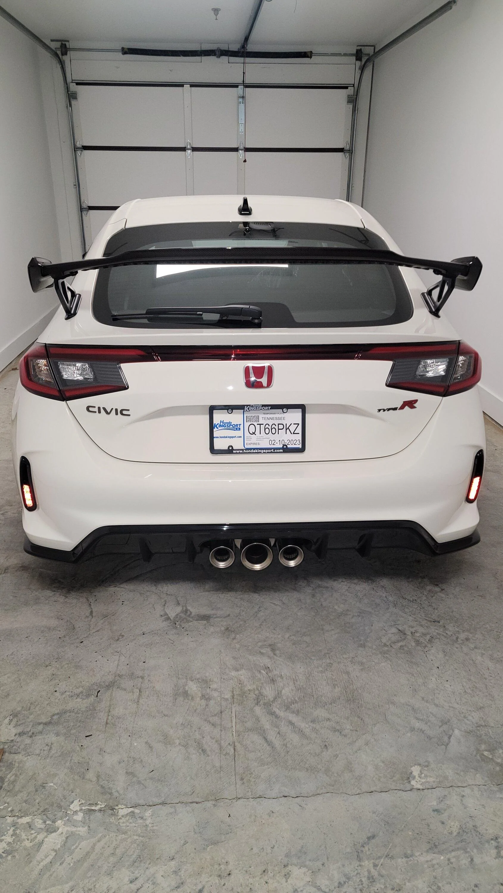 11th Gen Honda Civic Official CHAMPIONSHIP WHITE FL5 Type R Photos Thread 20221217_175336