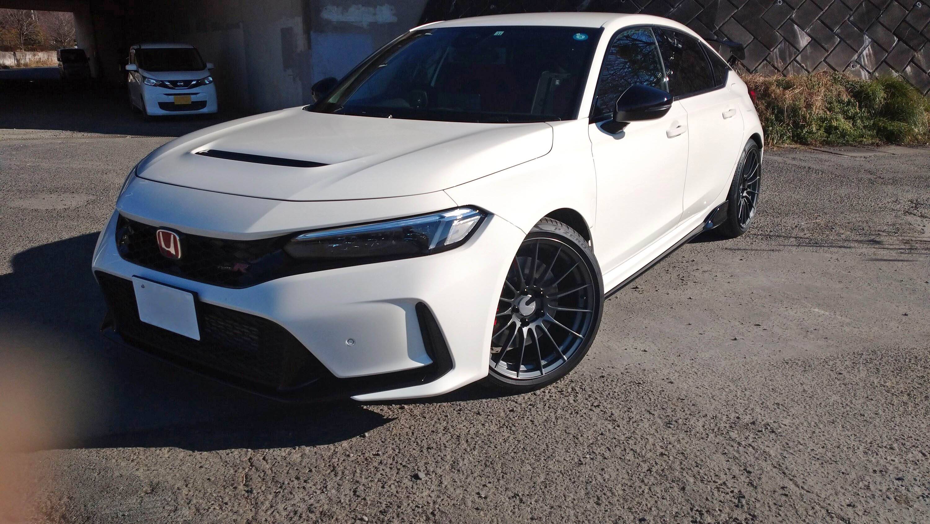 11th Gen Honda Civic Enkei RS05RR 19×9.5 wheels on FL5 Type R 202212291313