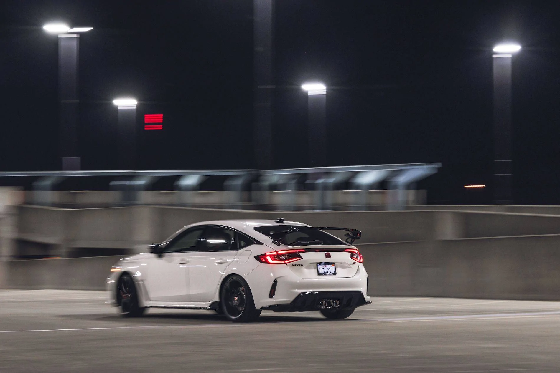 11th Gen Honda Civic Official CHAMPIONSHIP WHITE FL5 Type R Photos Thread 2023-honda-civic-type-r-4061-1668454308