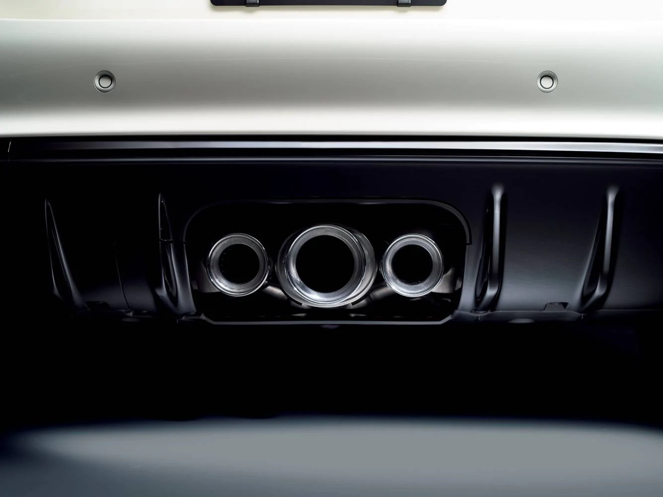 11th Gen Honda Civic OFFICIAL: 2023 Civic Type R Reveal Photos, Wallpapers & Videos 2023-honda-civic-typer-official-press-photos-6