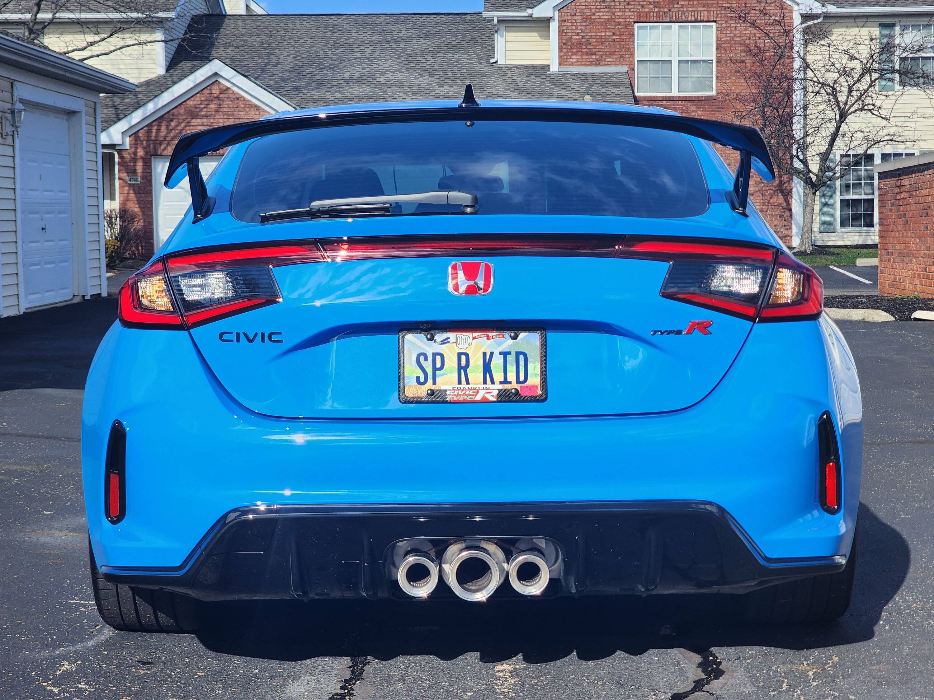 11th Gen Honda Civic Paint pulling from front bumper during PPF install (2023 Boost Blue Type R) 20230119_132721