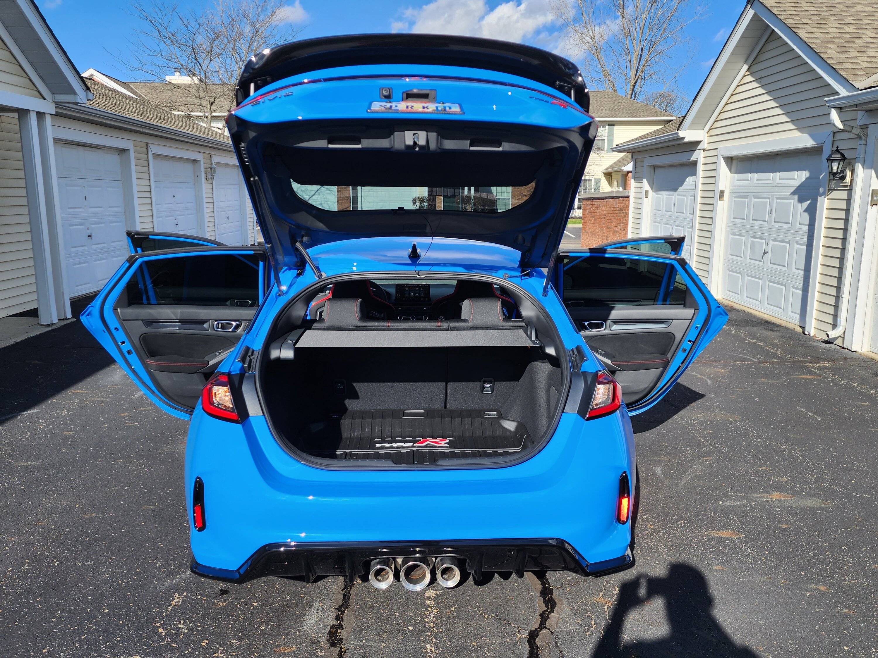 11th Gen Honda Civic Post your FL5 Civic Type R delivery pics! 🙌 📸 20230119_132919