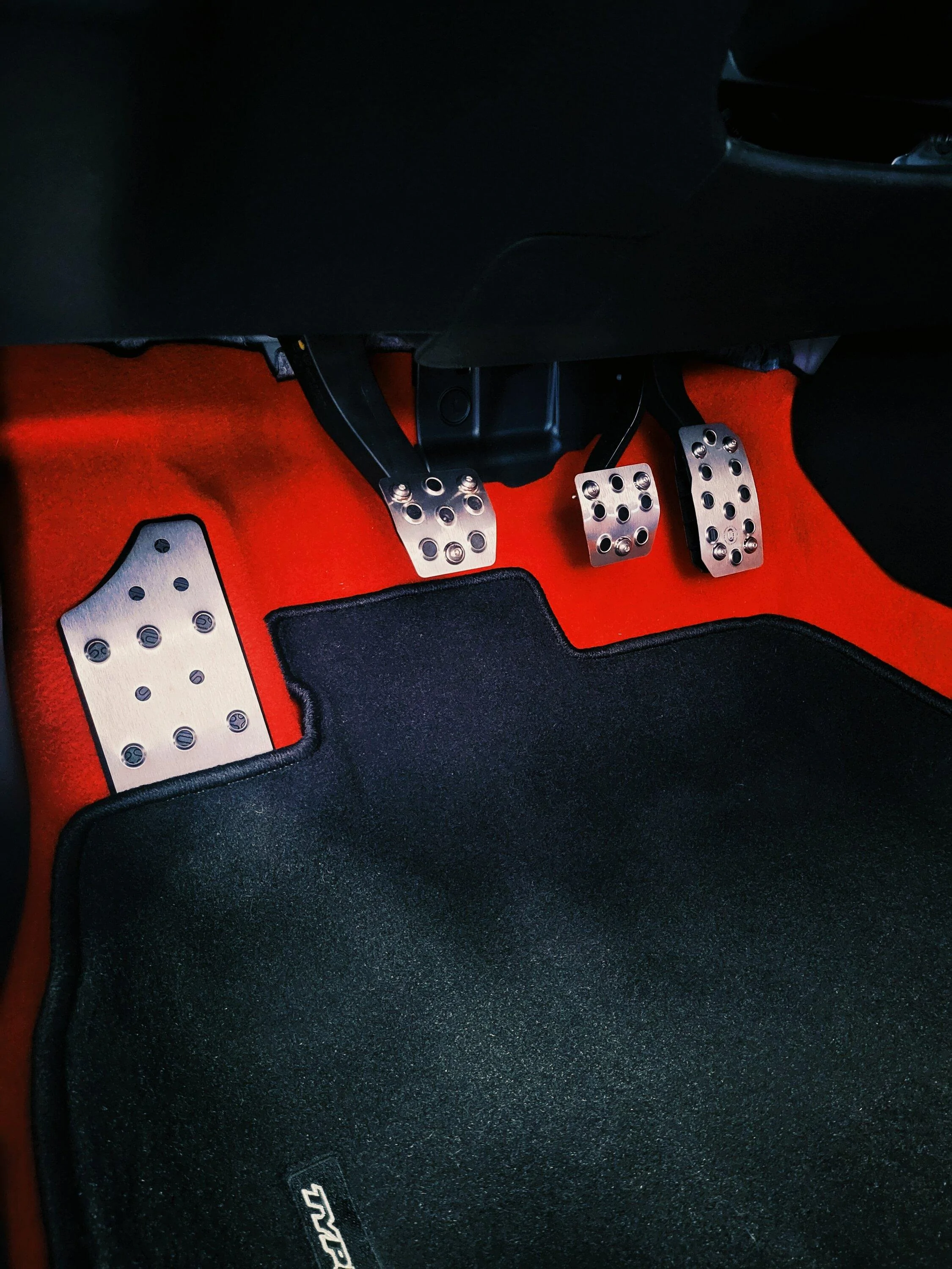 11th Gen Honda Civic Championship White FL5 #943 Build 20230523_111835