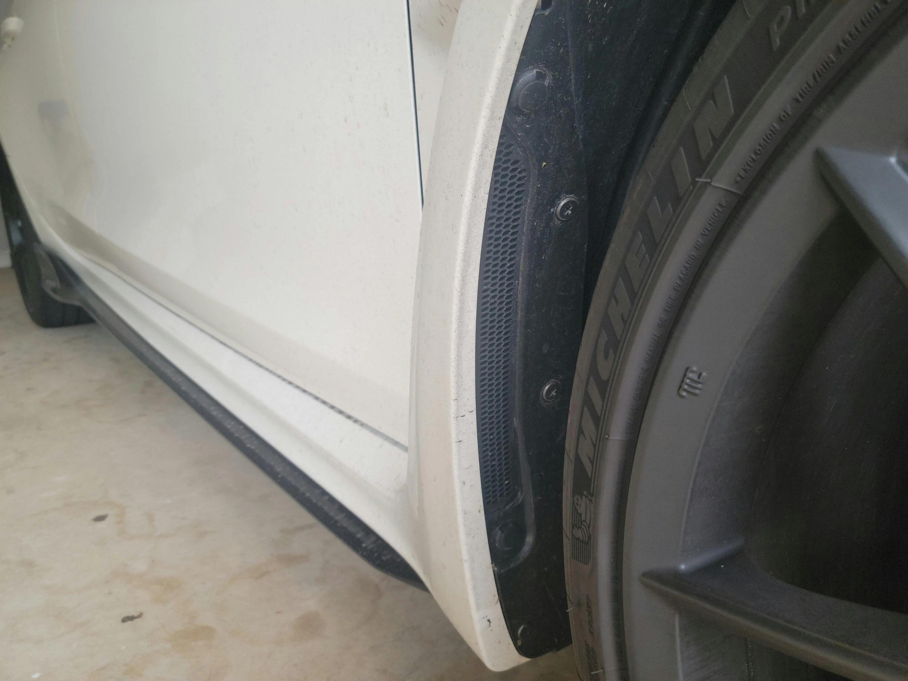 11th Gen Honda Civic Flapfab vs Sukeban rock guards 20230830_094439