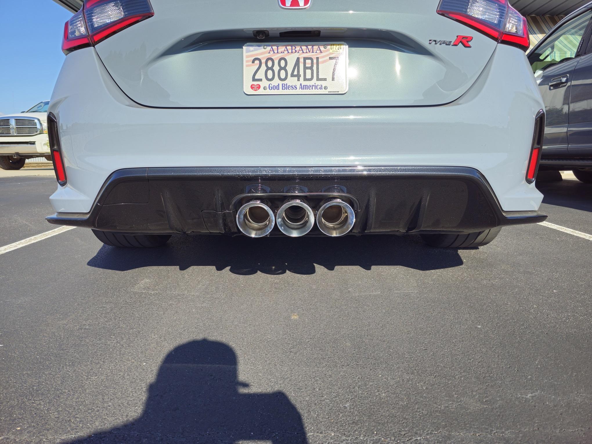 11th Gen Honda Civic What did you do to your FL5 today? 20230831_1631451