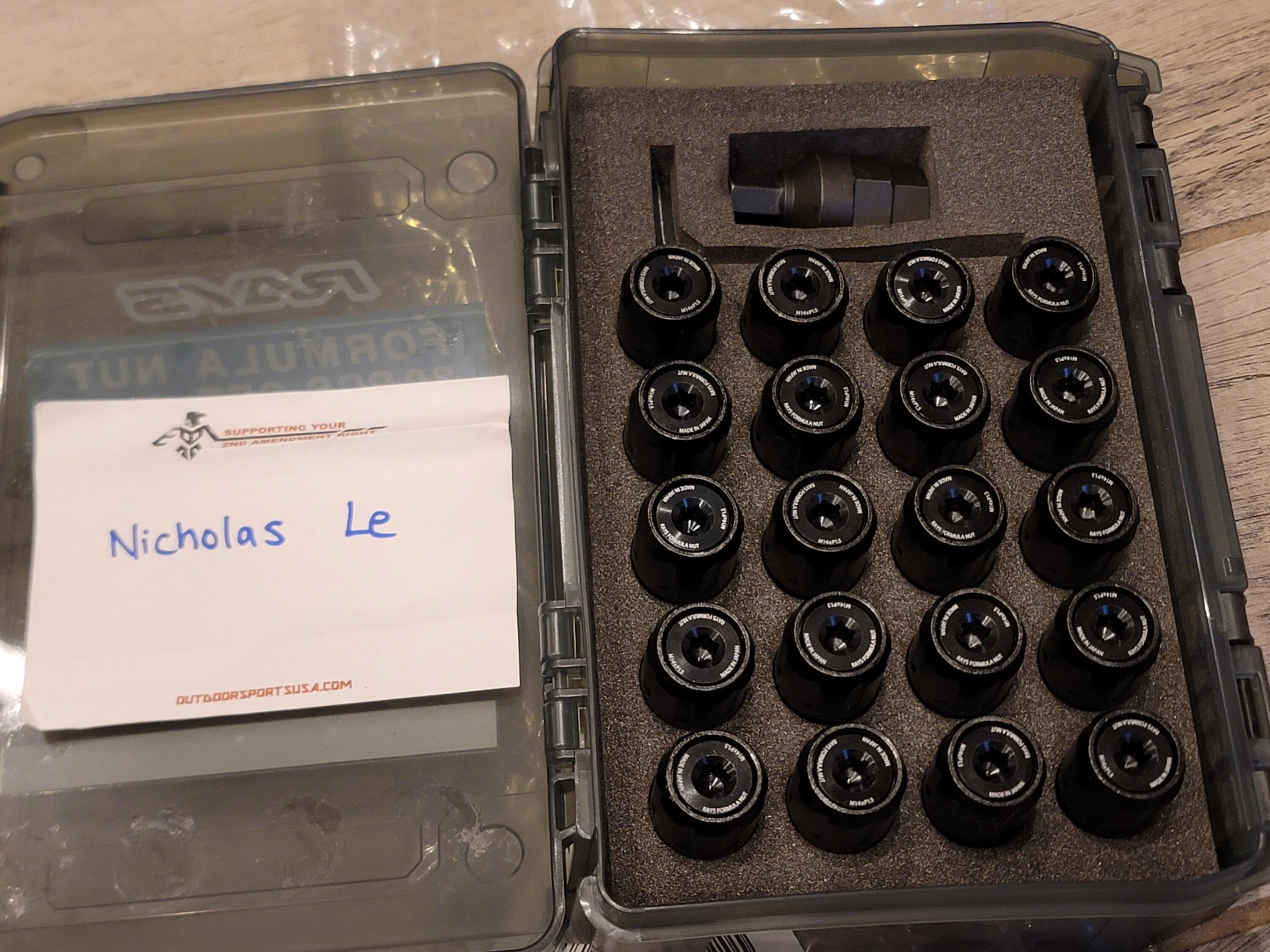 11th Gen Honda Civic (SOLD) Rays FN-II Formula Lug Nuts in Black (new) 20230901_183211