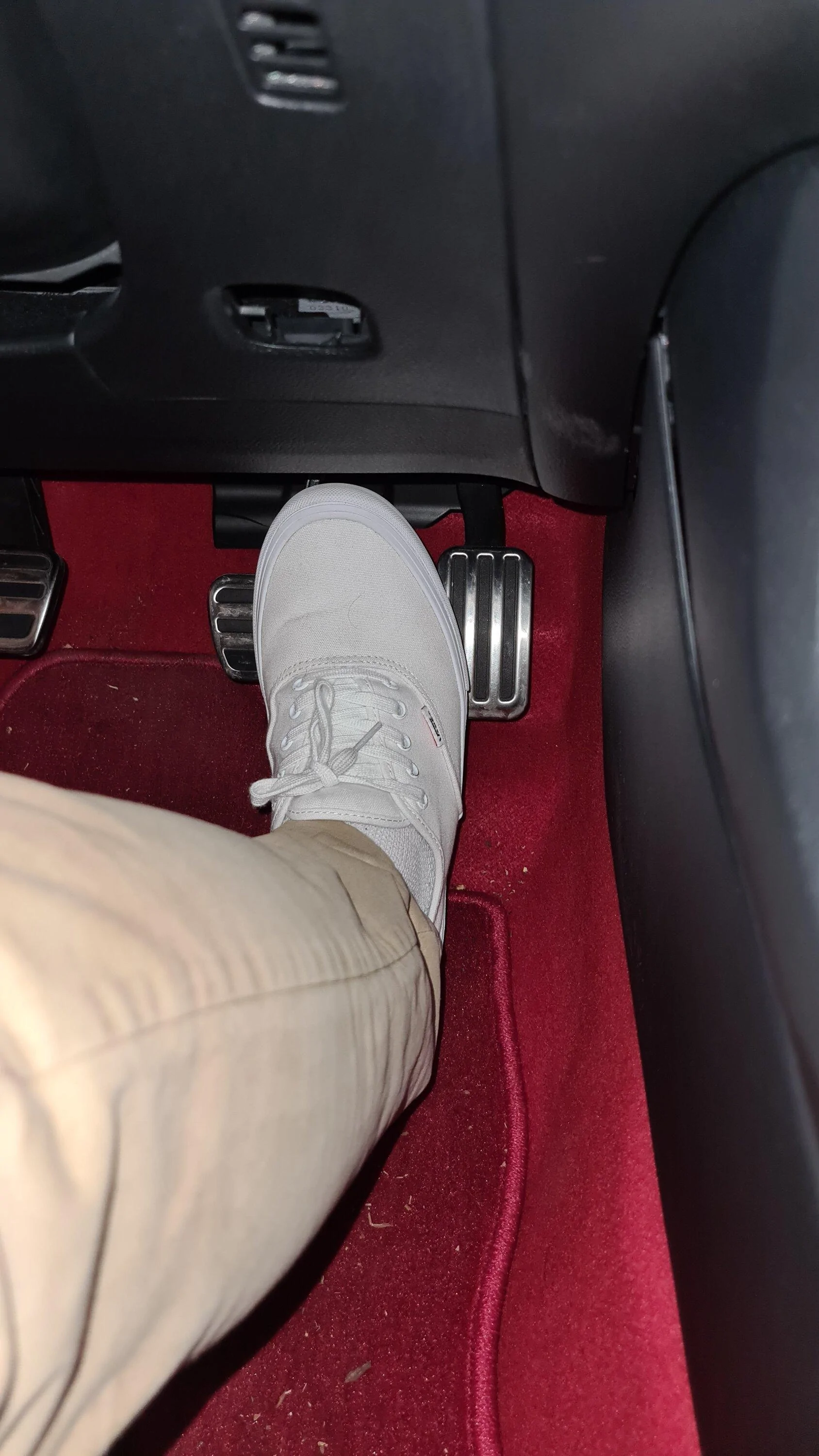 11th Gen Honda Civic How do yall heel toe? 20230920_185825