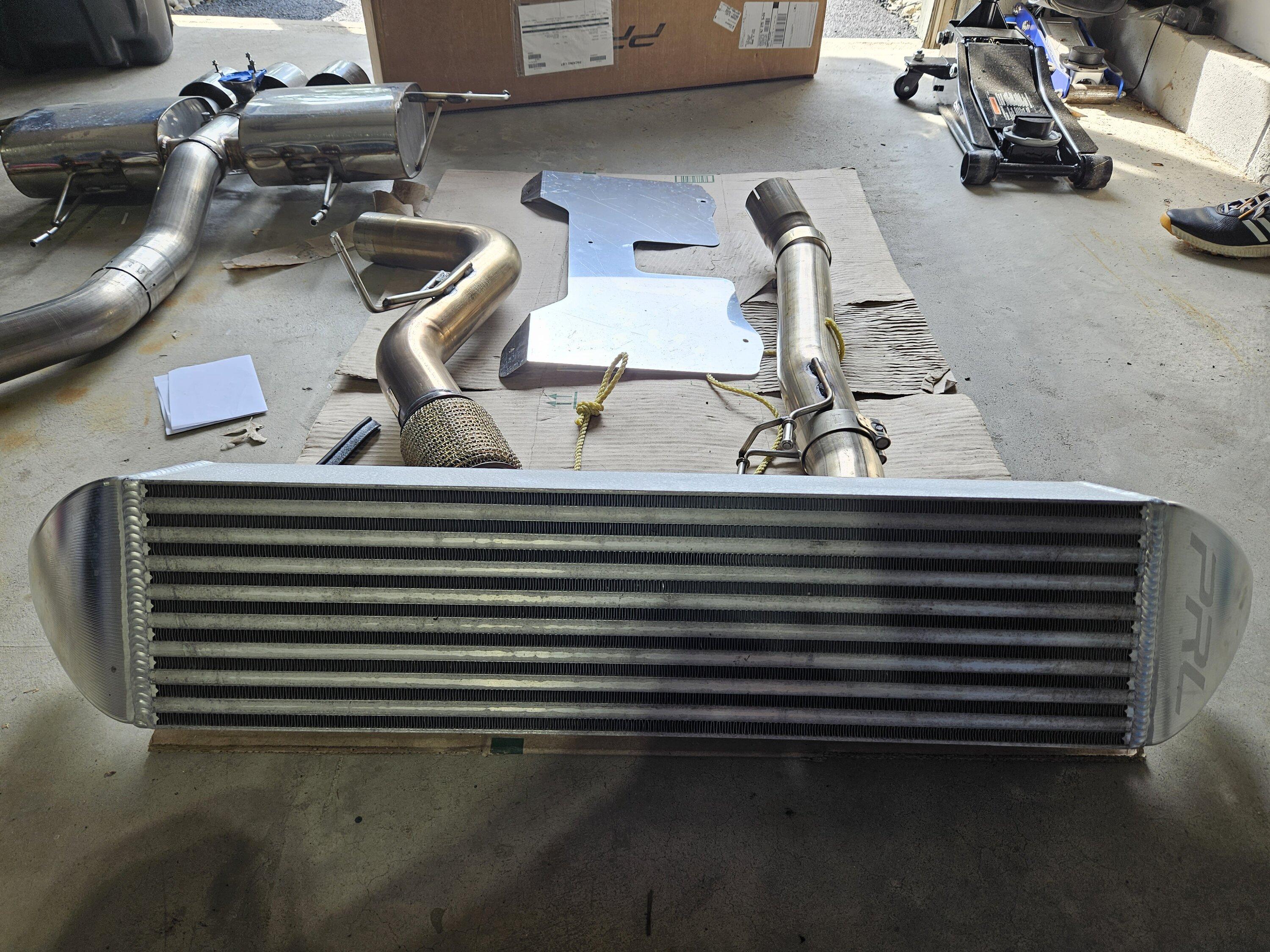 11th Gen Honda Civic FL5 Part Out 20230922_145048