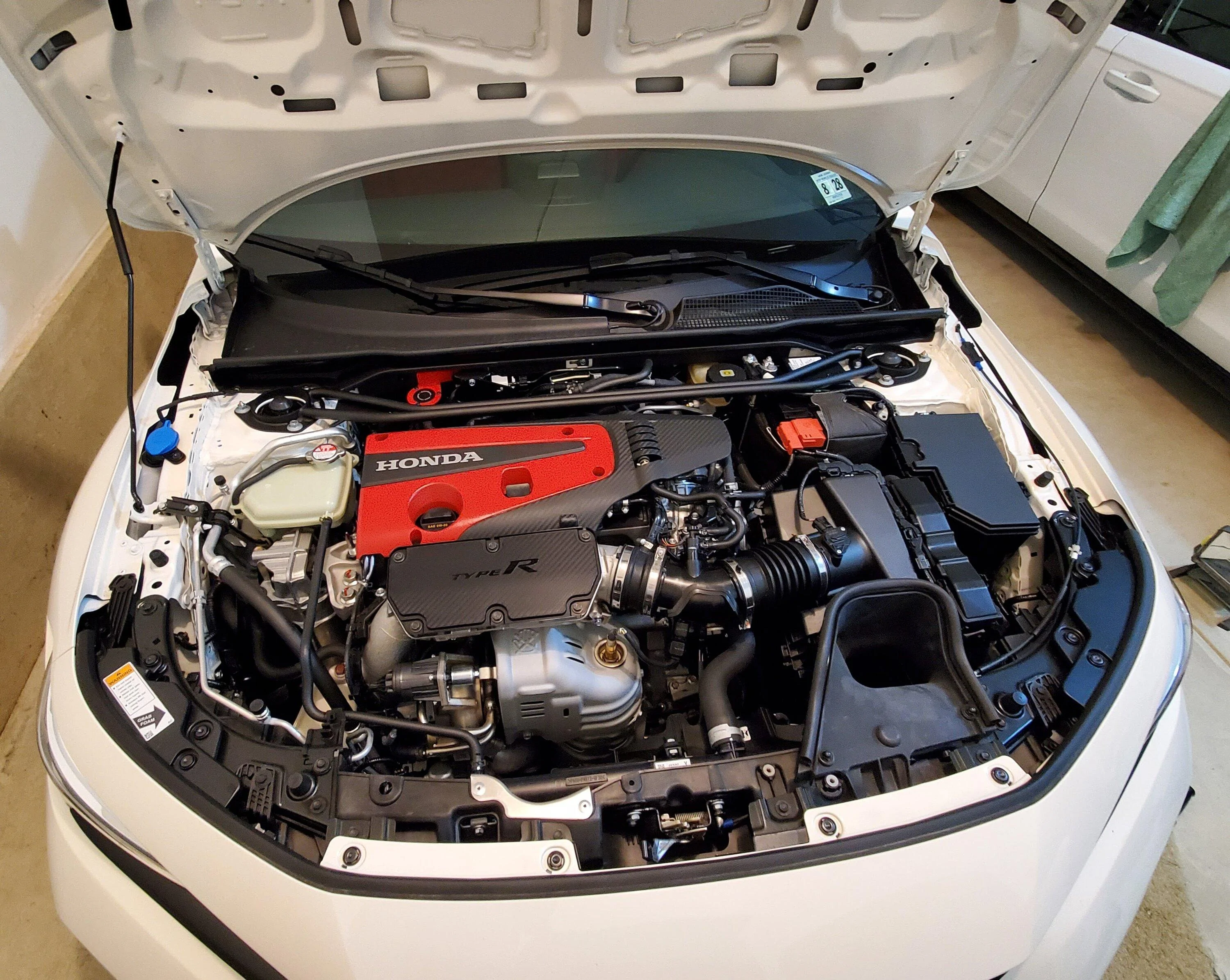 11th Gen Honda Civic 27WON Front Strut Tower Bar w/ Master Cylinder Brace for the FL5 Type R 20230925_205036