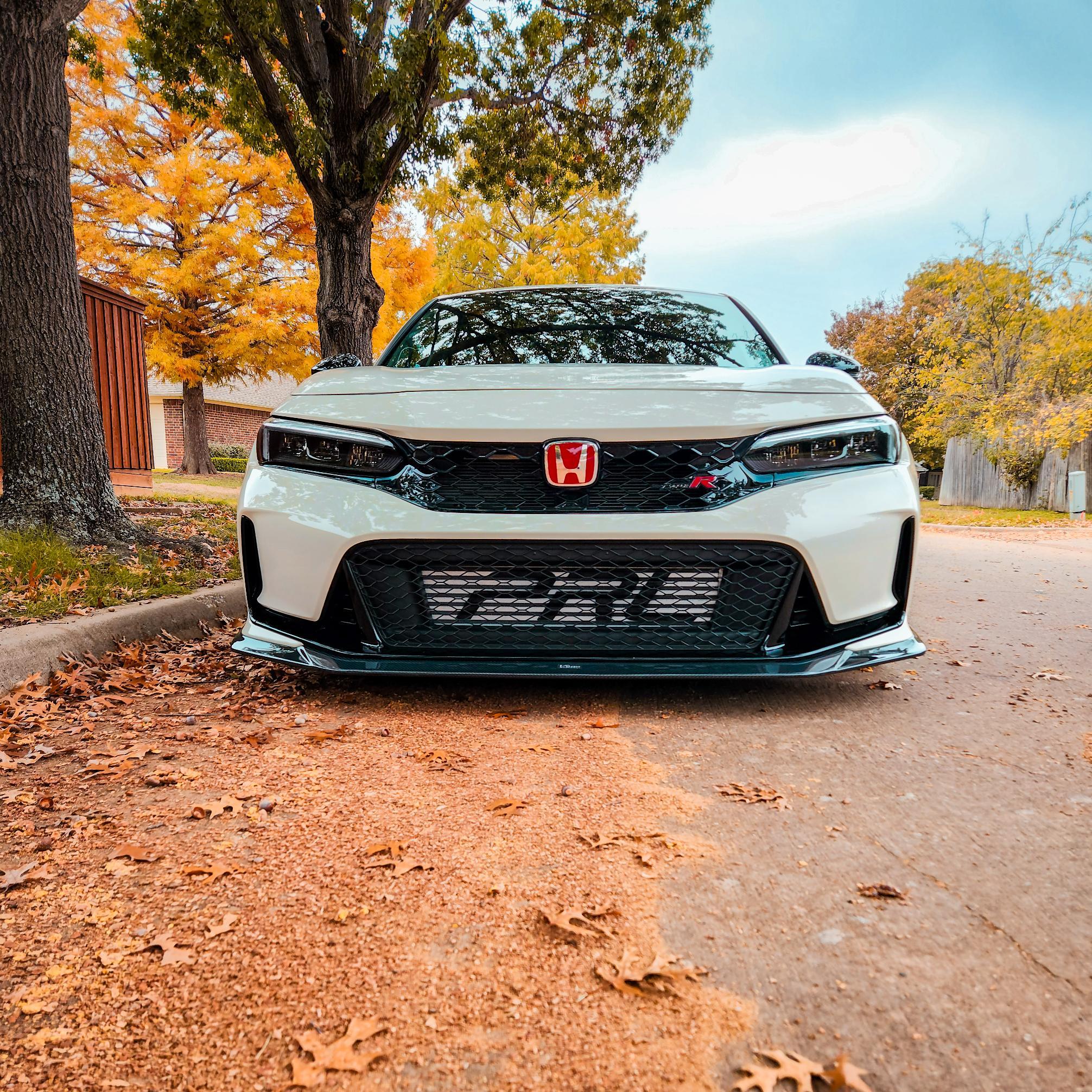 11th Gen Honda Civic Championship White FL5 #943 Build 20231116_121121 (1)