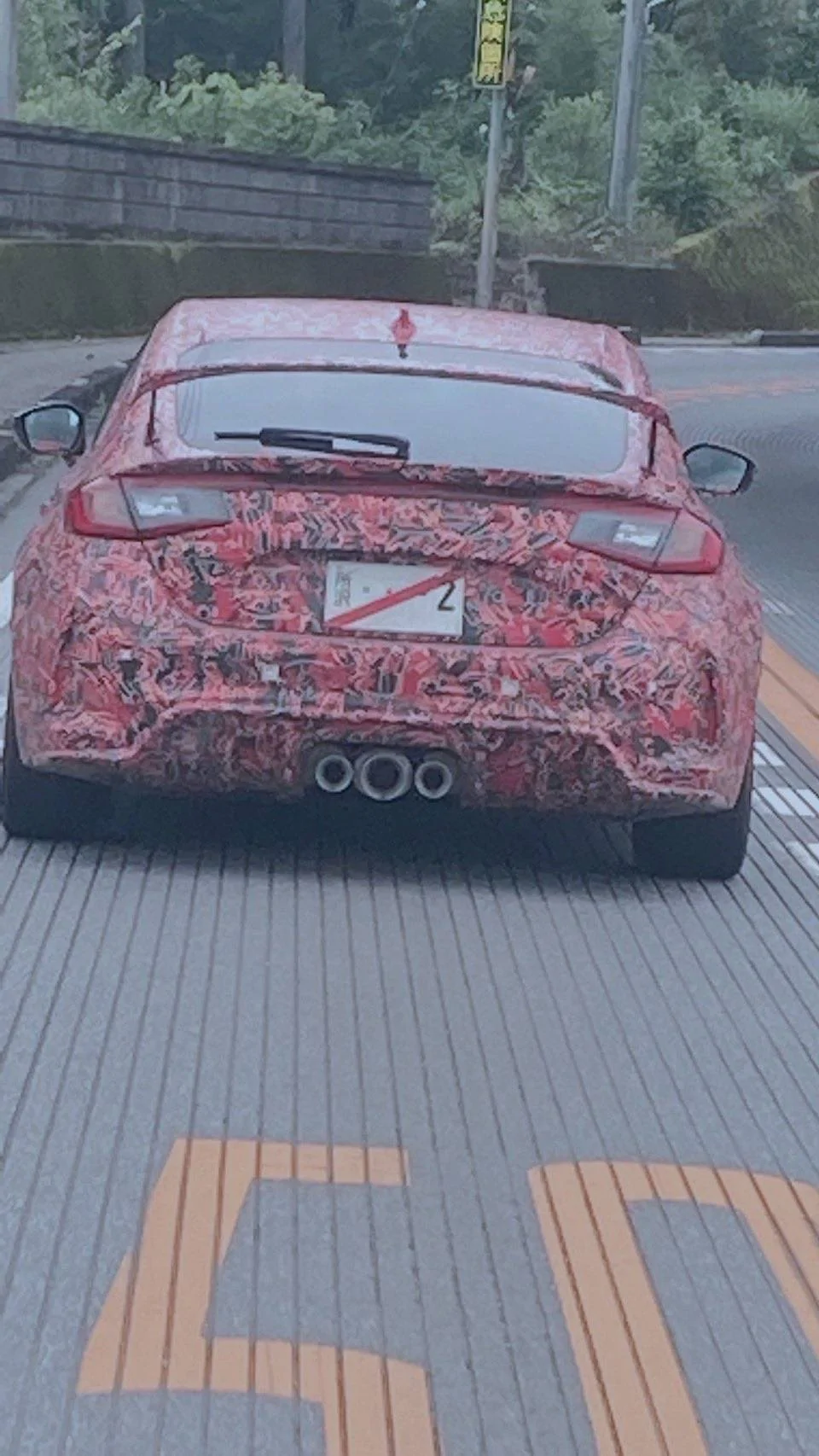 11th Gen Honda Civic 2023 Civic Type R Spied in Traffic 2023LEAK2