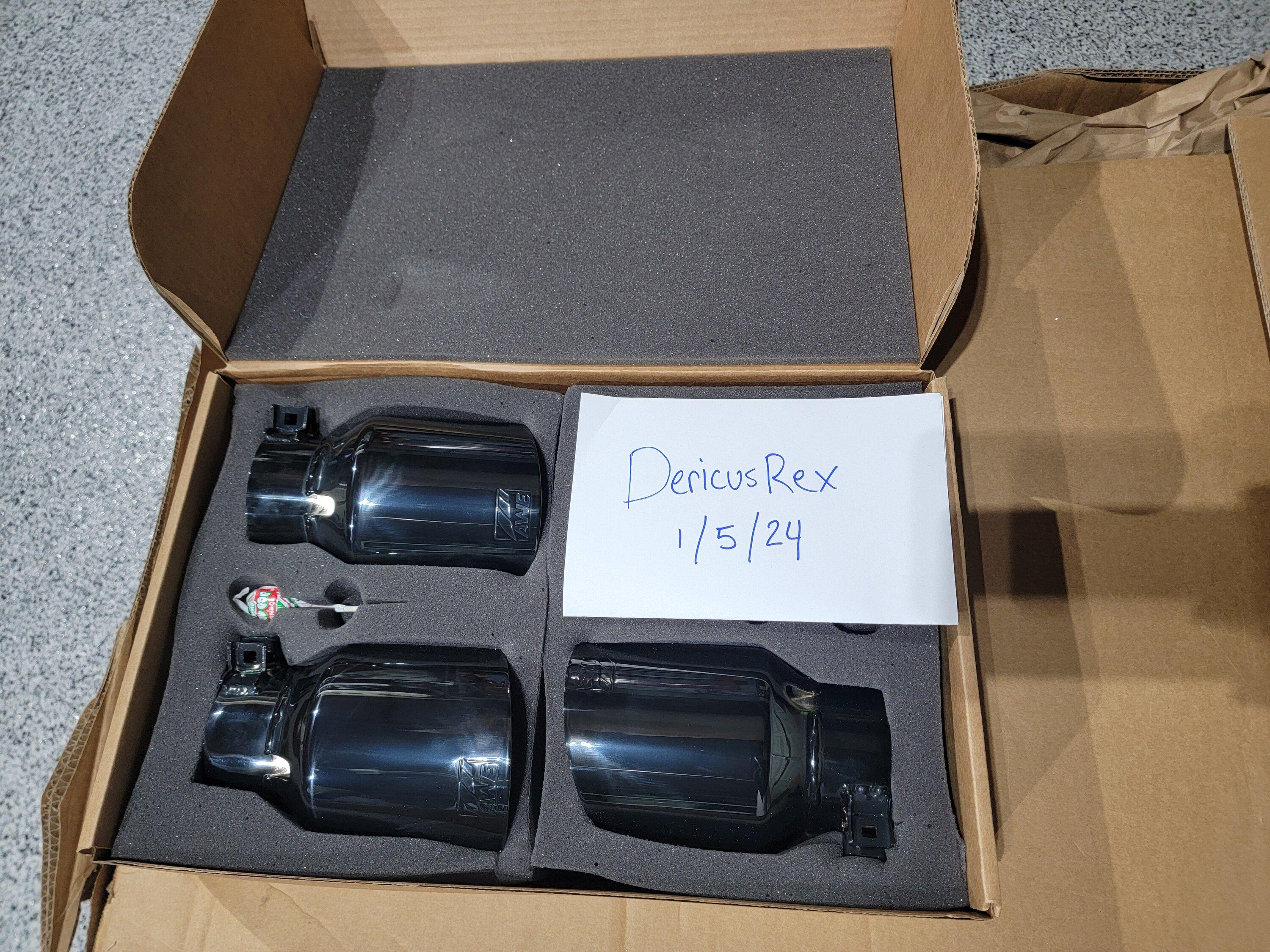 11th Gen Honda Civic AWE Touring Edition Exhaust with Triple Diamond Black Tips 20240105_165527