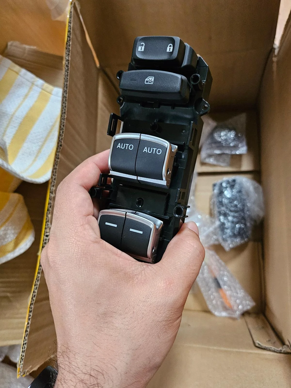 11th Gen Honda Civic Items for sale jdm lighting/folding mirror kit 20240131_110858