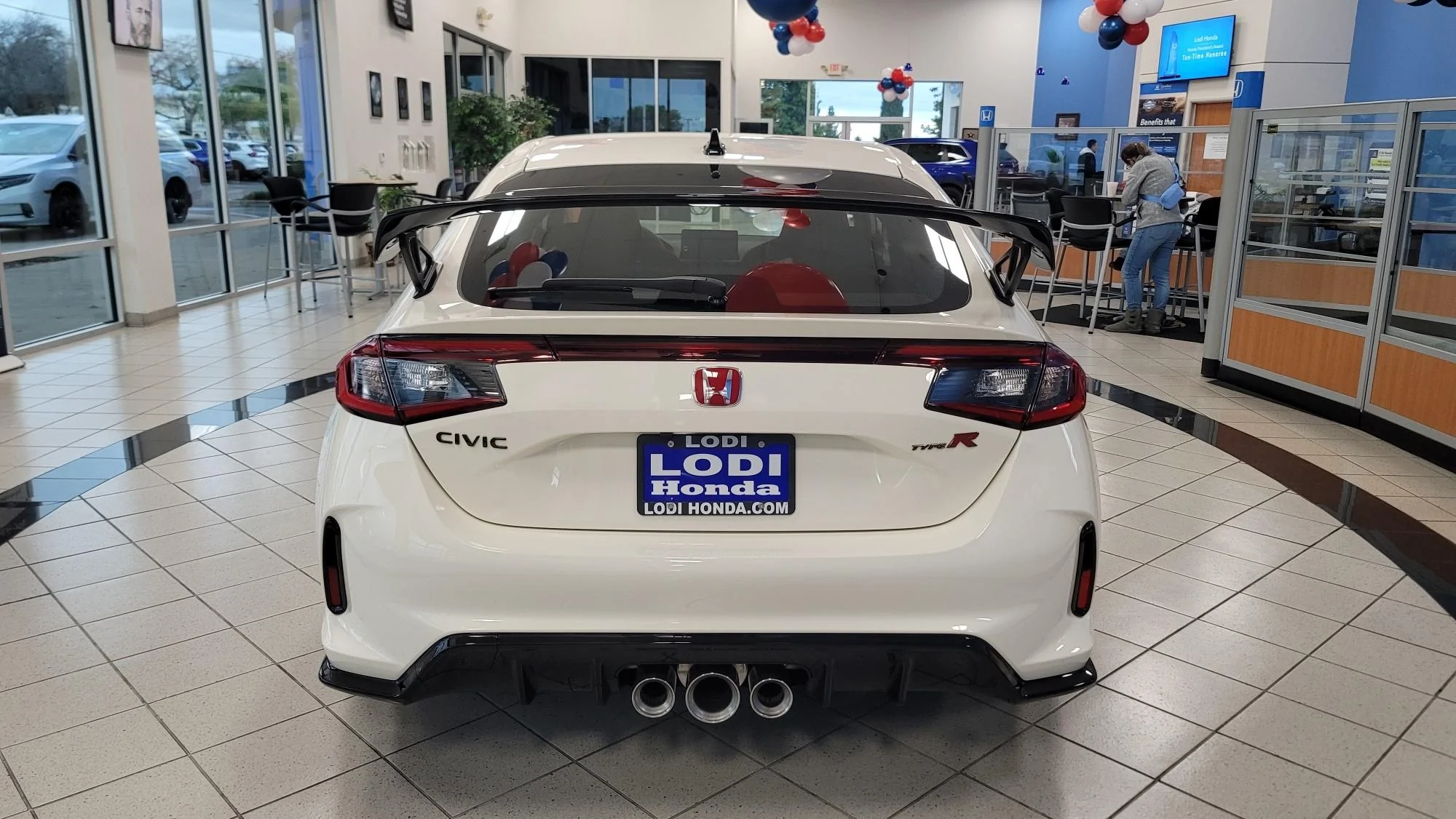 11th Gen Honda Civic Post your FL5 Civic Type R delivery pics! 🙌 📸 20240219_160646_resized