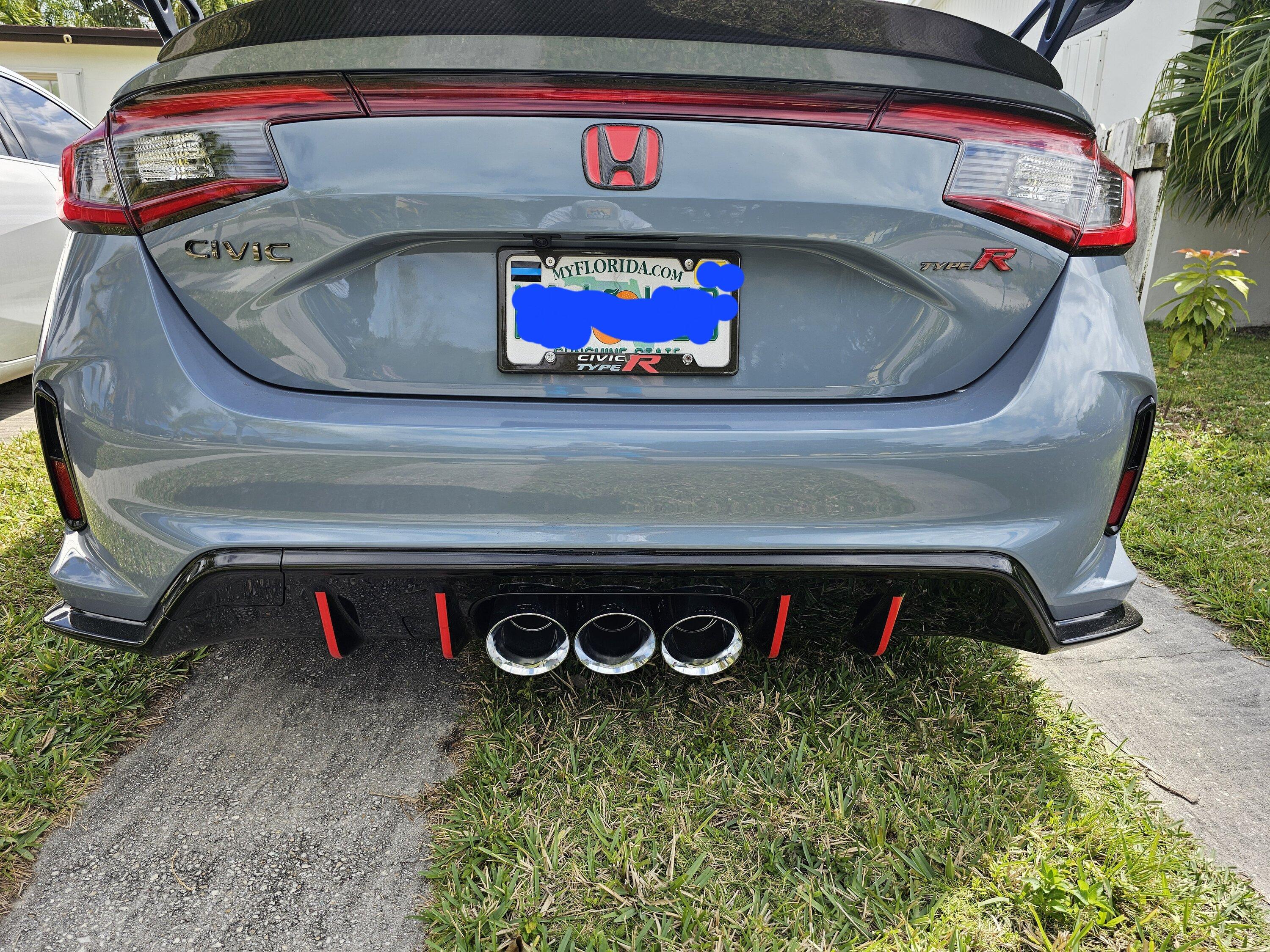 11th Gen Honda Civic AWE Touring Exhaust installed ... 20240308_141043