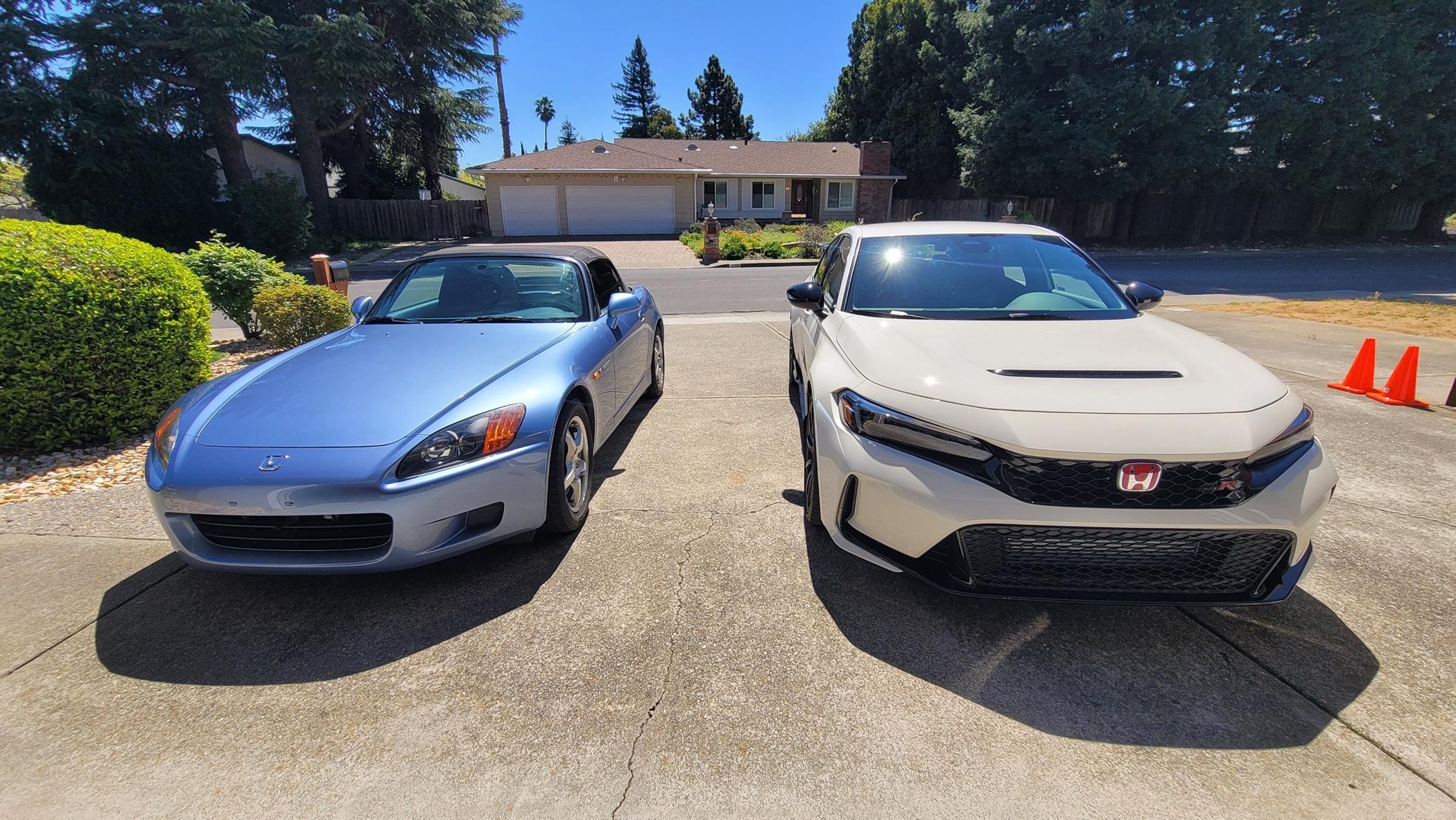 11th Gen Honda Civic I got the FL5 a little friend! 20240401_124539_resized