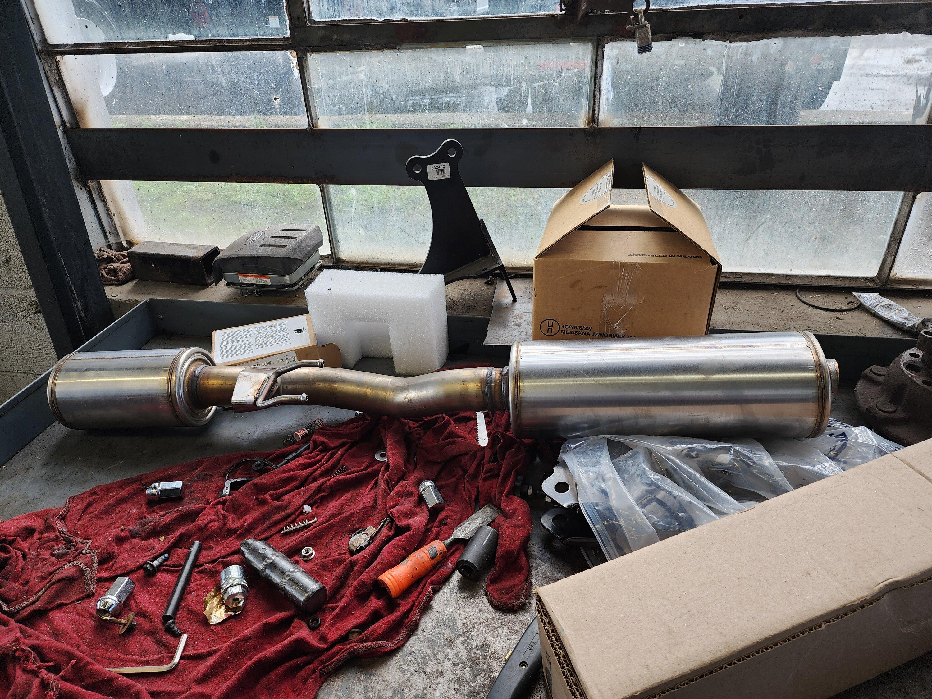 11th Gen Honda Civic Vtec87pr FL5 Mugen Boost Blue build page 20240507_160757