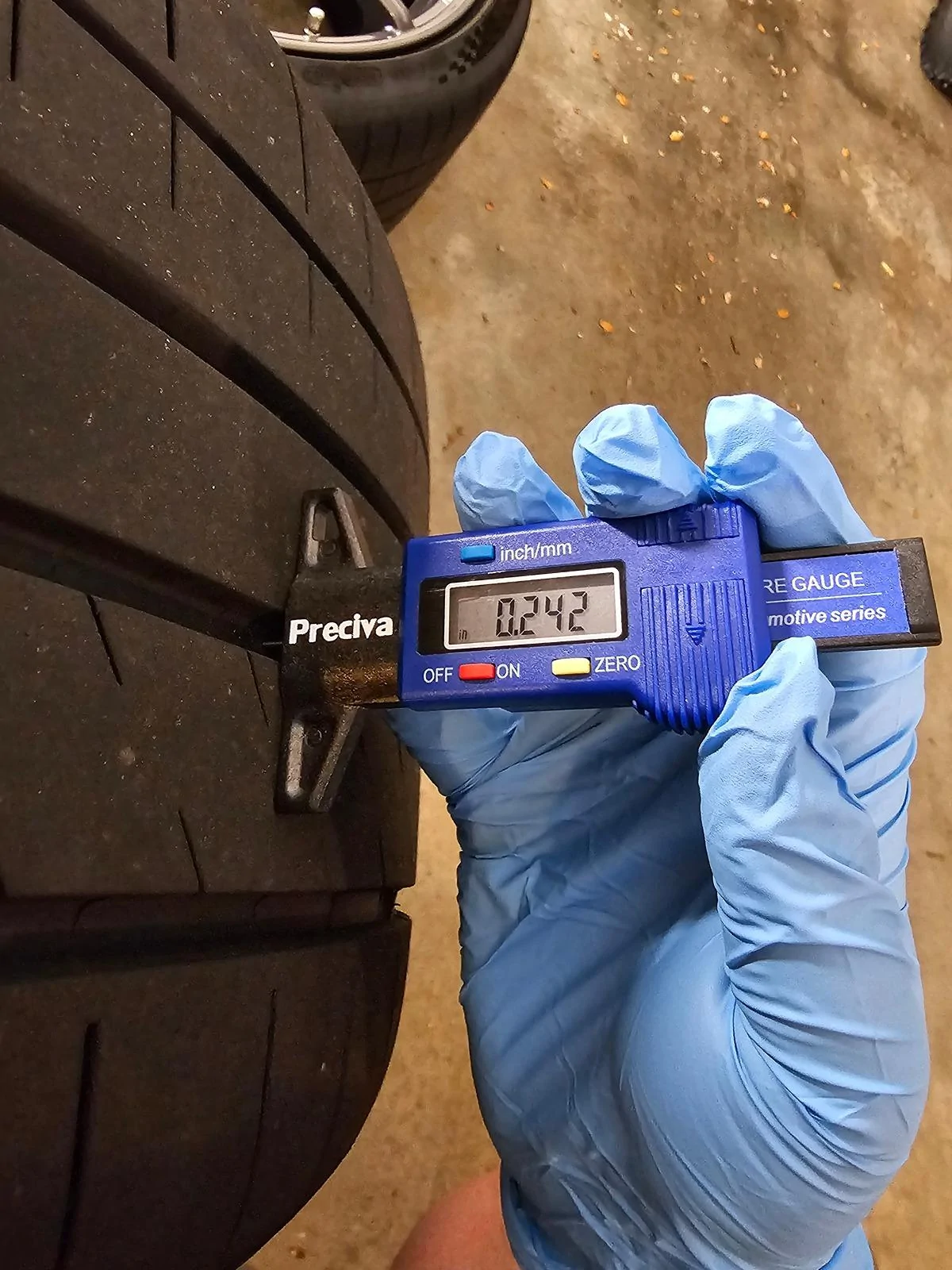 11th Gen Honda Civic FS: OEM+ Forged Wheels and PS4S Tires 20240509_194829