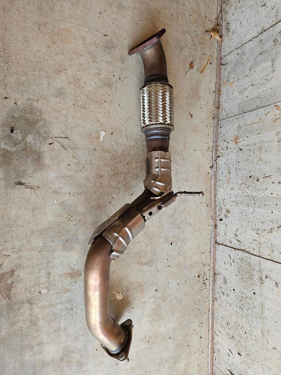 11th Gen Honda Civic Stock 2023 FL5 Exhaust System with Front Pipe 20240511_112856