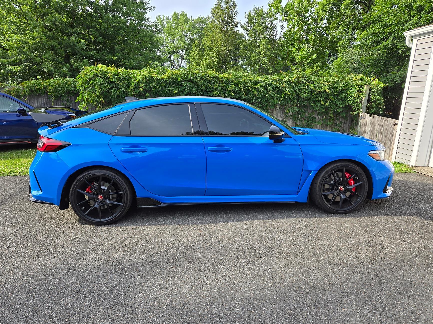 11th Gen Honda Civic Show your % of tint on your FL5 20240702_180505