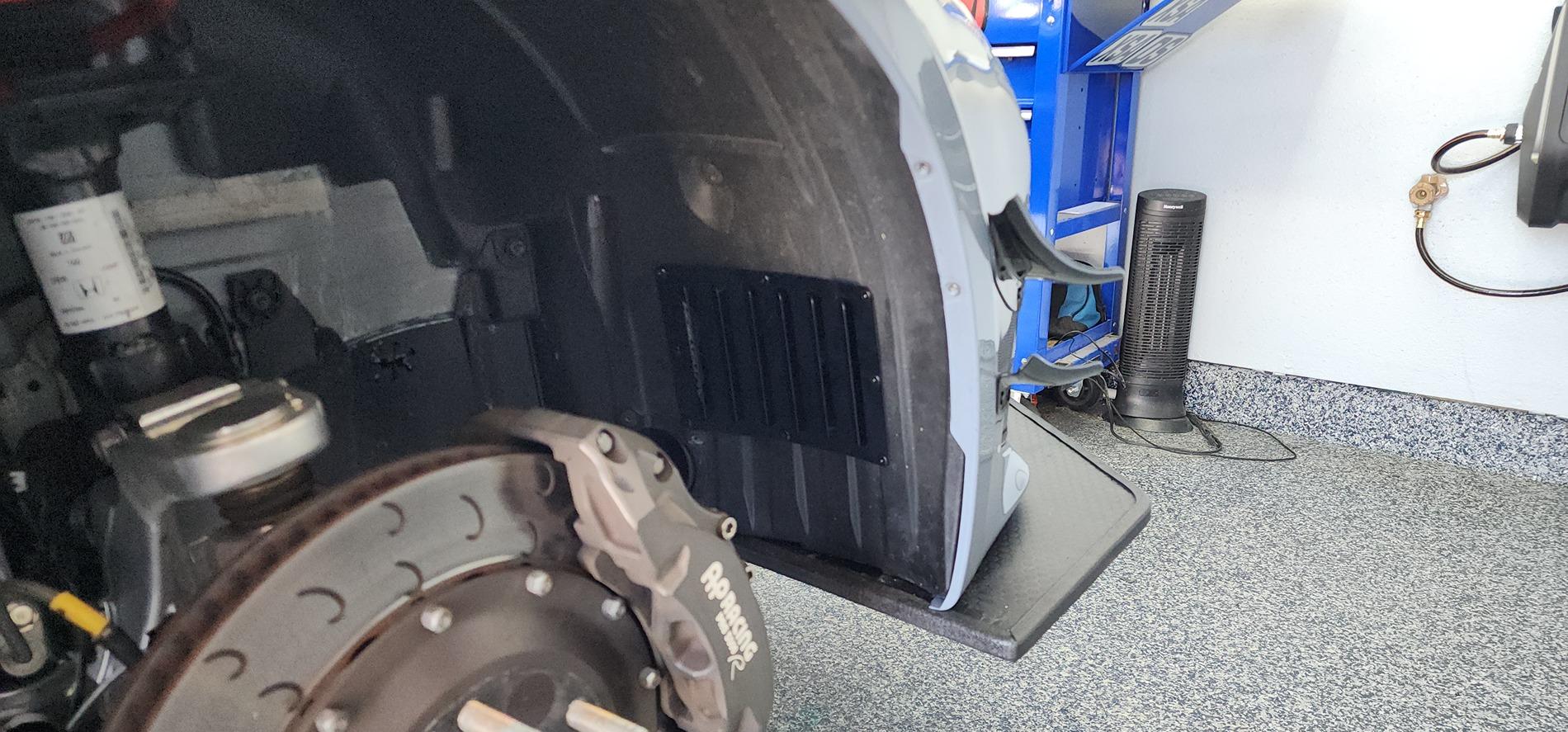 11th Gen Honda Civic Big willow track days and temp issues 20240705_132042