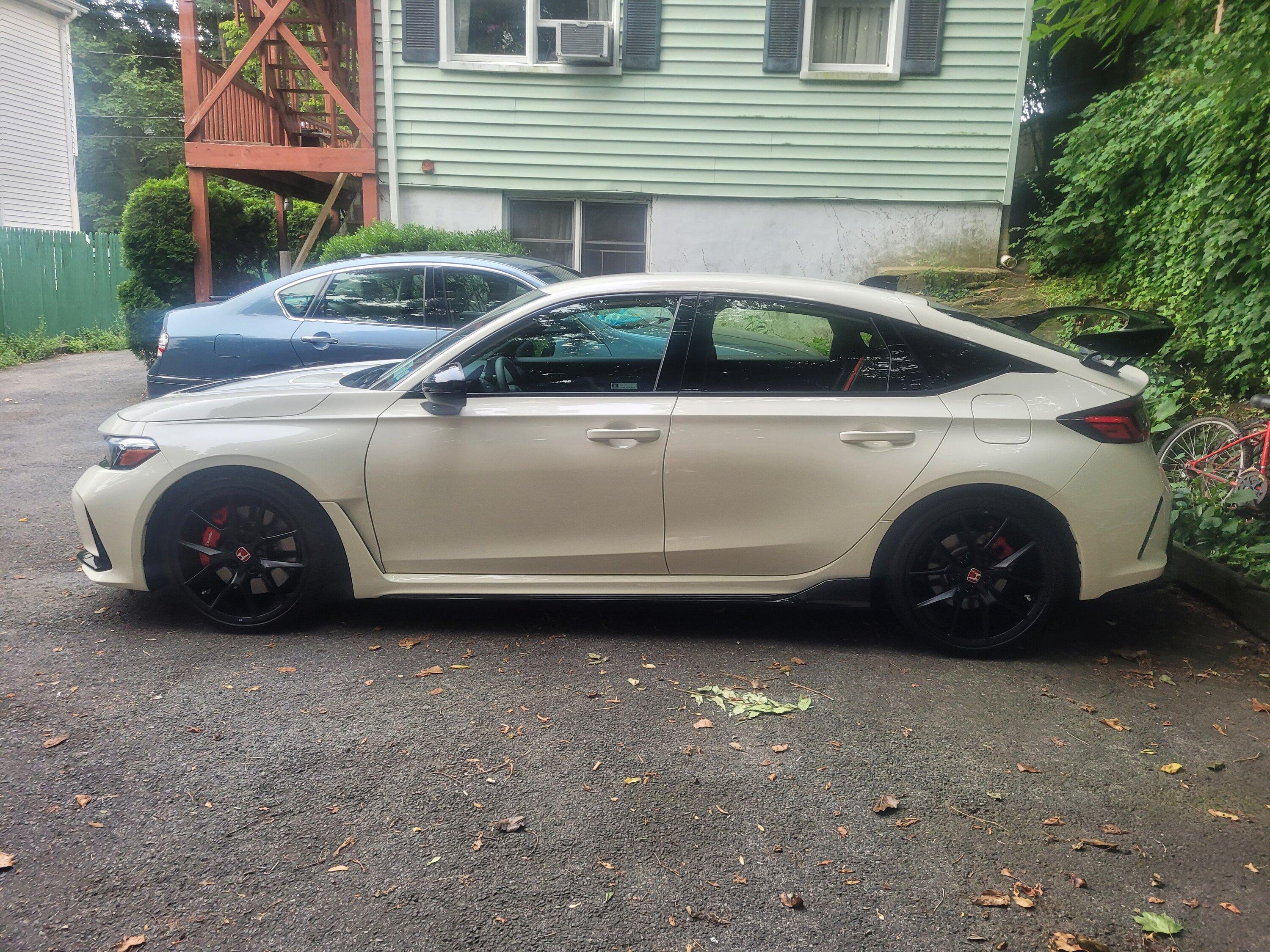 11th Gen Honda Civic 235/45/18 fits FL5? 20240720_190901