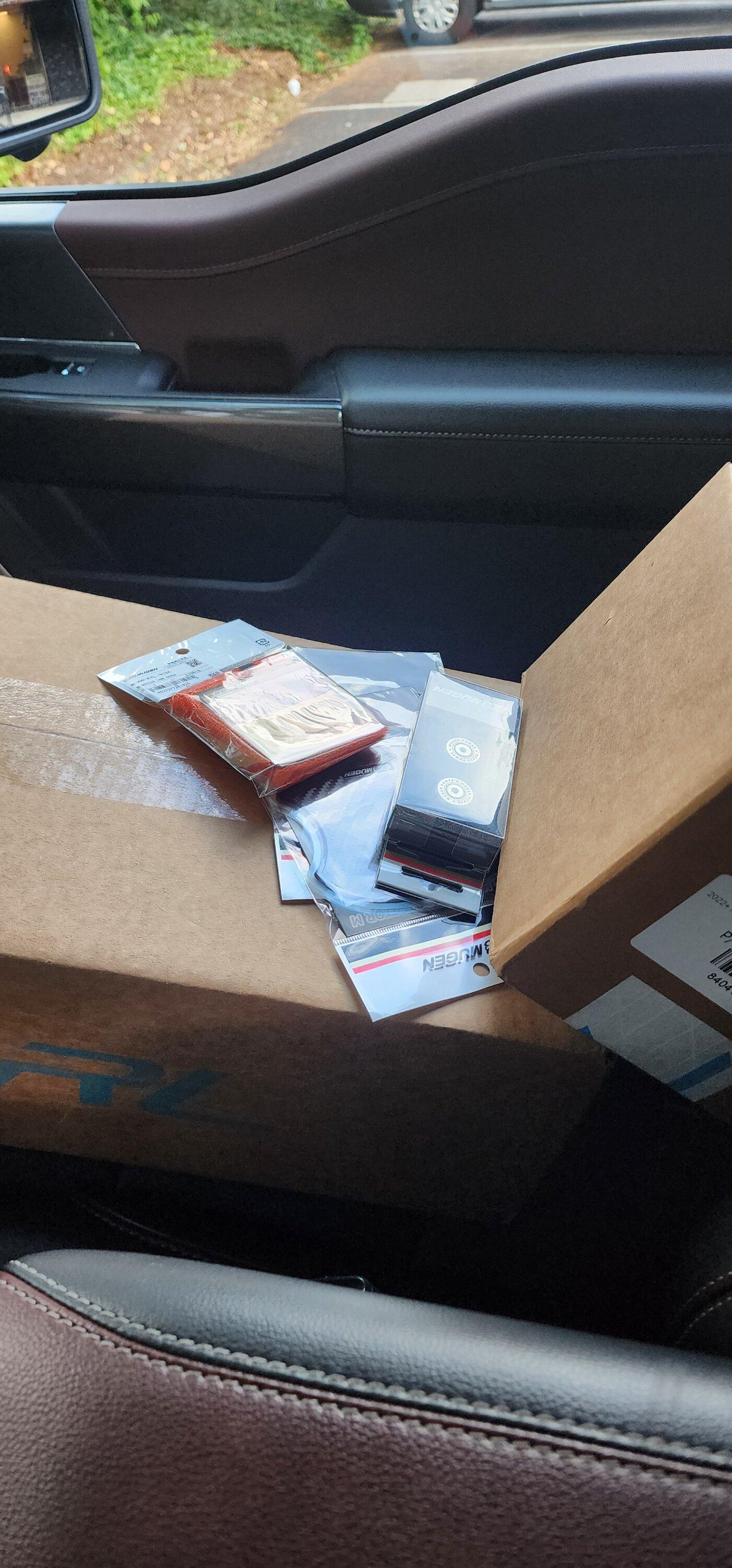 11th Gen Honda Civic Vtec87pr FL5 Mugen Boost Blue build page 20240730_184500