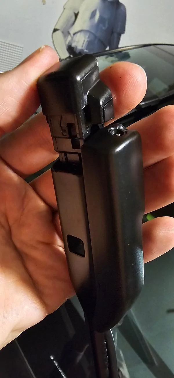 11th Gen Honda Civic Clix Auto Wiperblades... not compatible with 2024 FL5? 20240820_123620