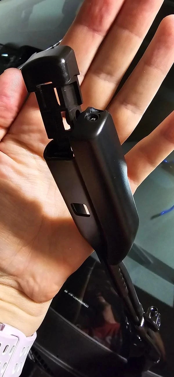 11th Gen Honda Civic Clix Auto Wiperblades... not compatible with 2024 FL5? 20240820_123756