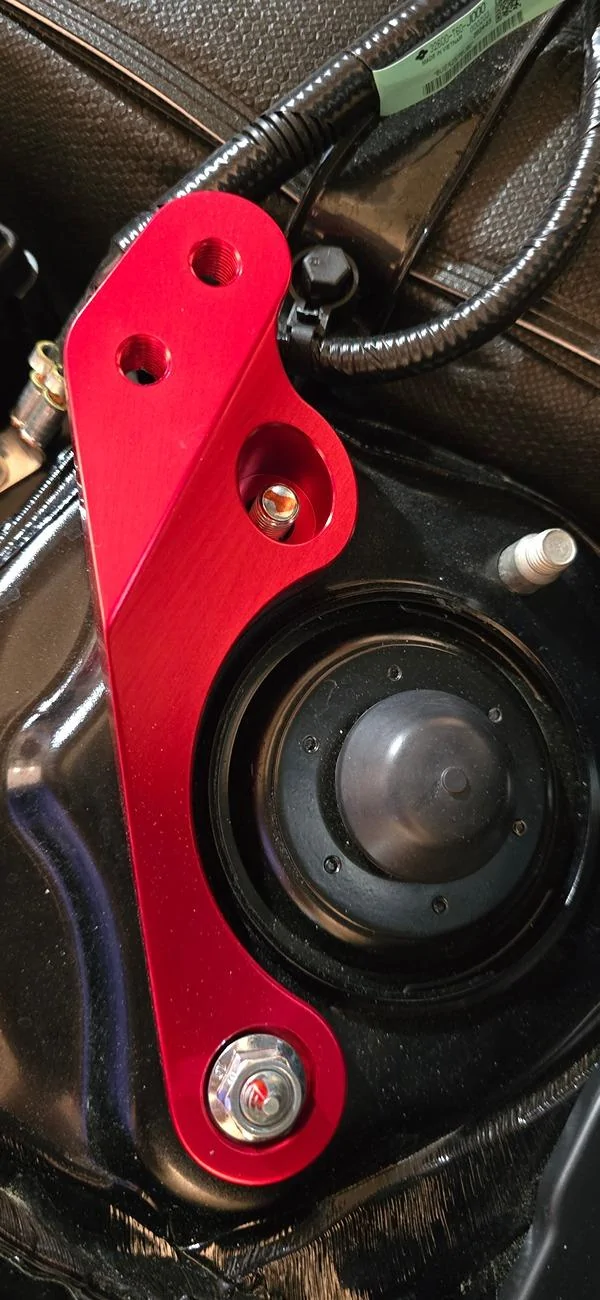 11th Gen Honda Civic SiroMoto Phase 2 Carbon Fiber strut bar installation experience on FL5 20240906_195925