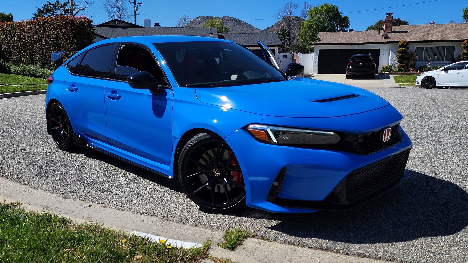 11th Gen Honda Civic 25mm x 20mm Bonoss Spacers Install Video and Pics 2025-03-09 14.17.04