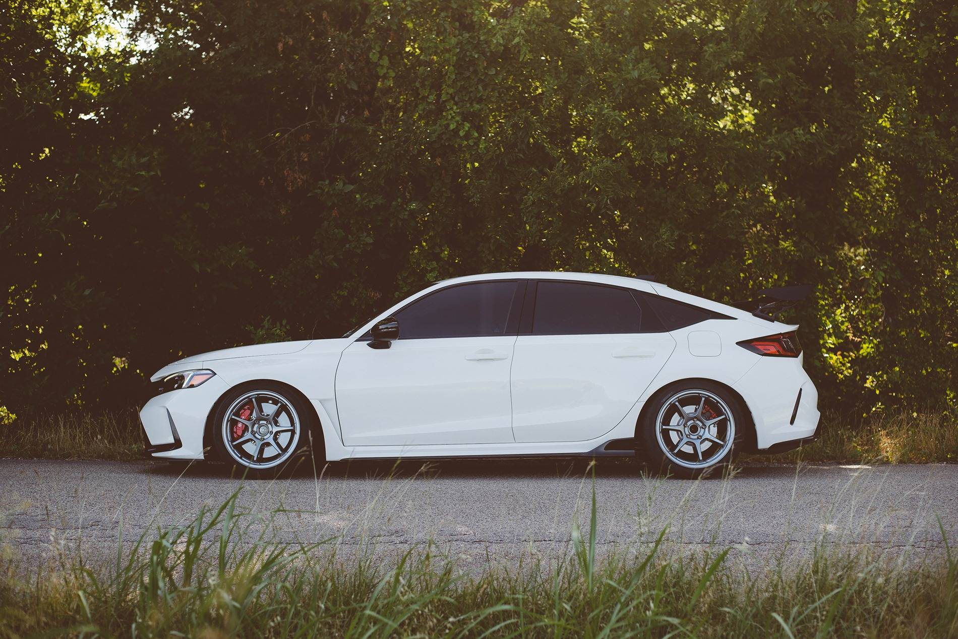 11th Gen Honda Civic Official CHAMPIONSHIP WHITE FL5 Type R Photos Thread 2025-06-06_06-18-39
