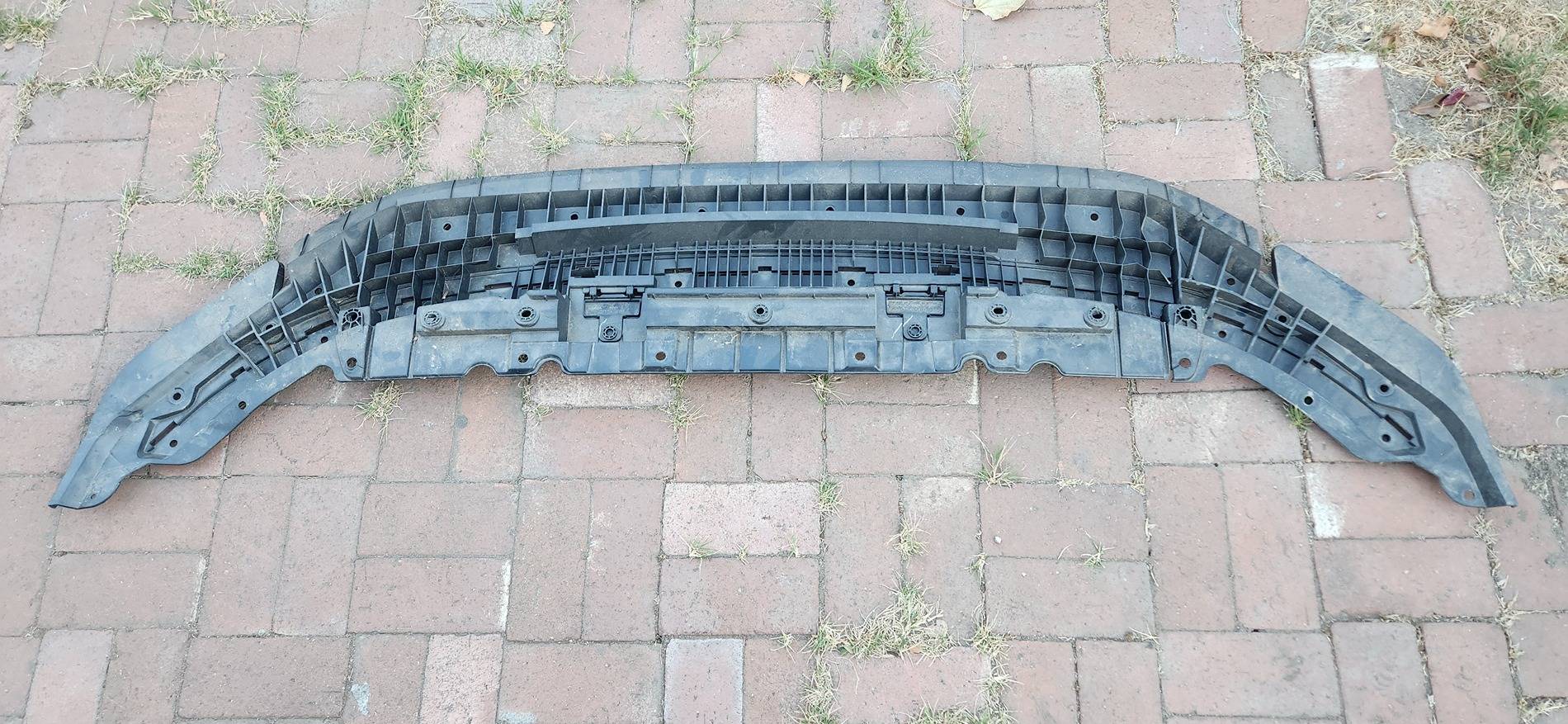 11th Gen Honda Civic OEM Front Lip Undertray and Air Dam $50 20250109_080413