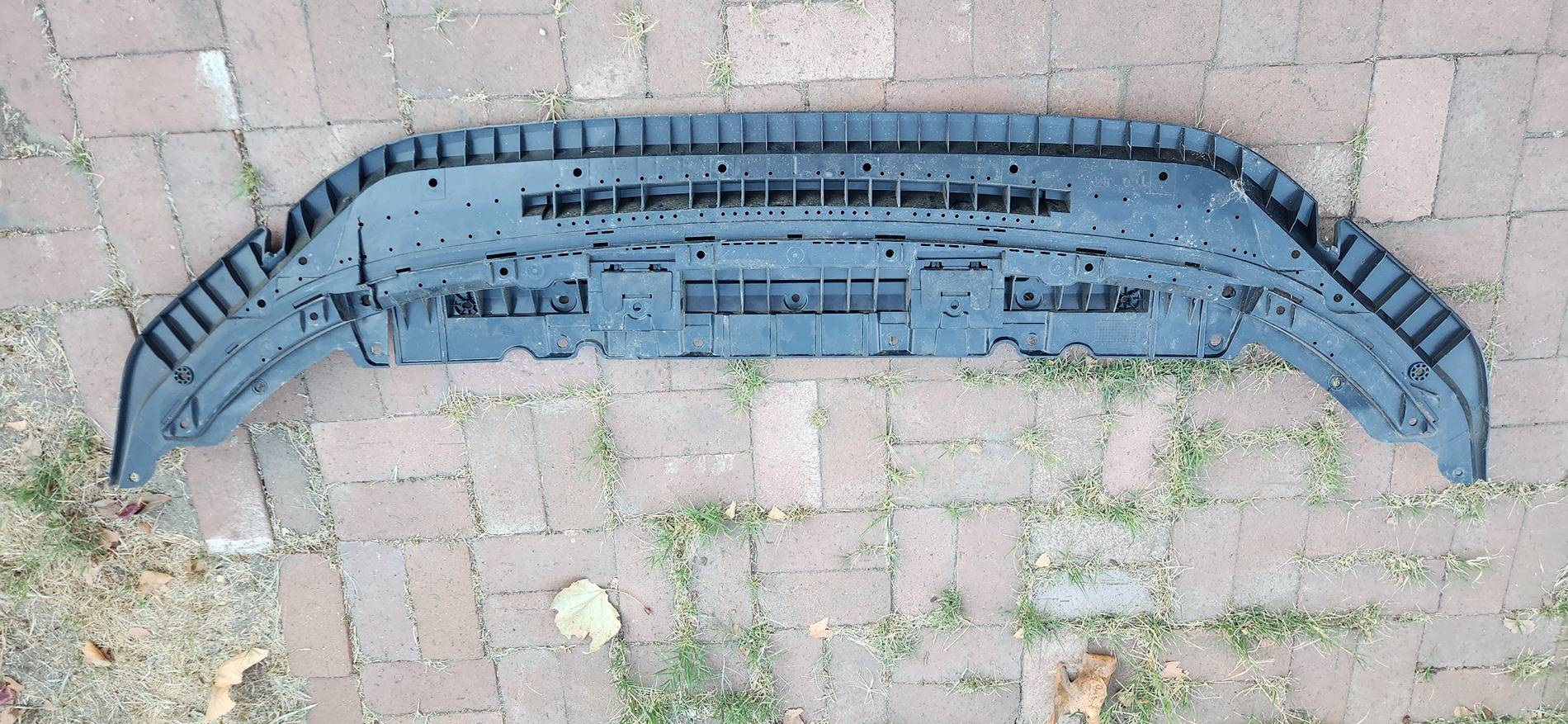 11th Gen Honda Civic OEM Front Lip Undertray and Air Dam $50 20250109_080423