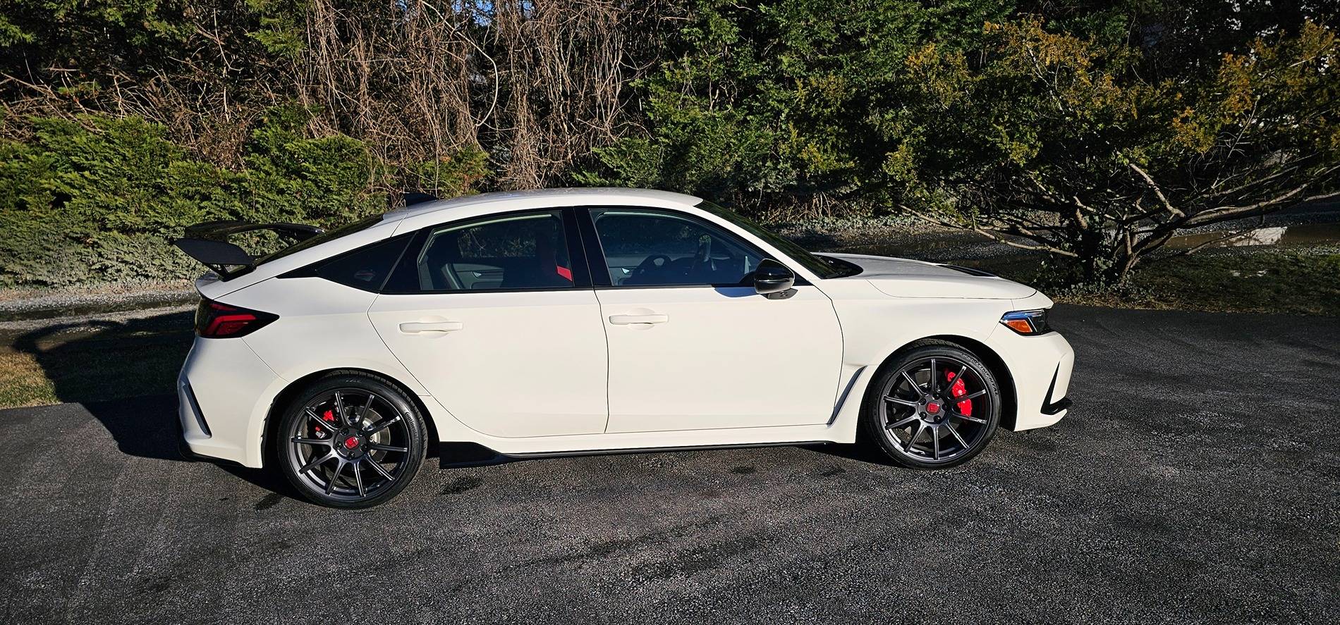11th Gen Honda Civic Official CHAMPIONSHIP WHITE FL5 Type R Photos Thread 20250201_160108