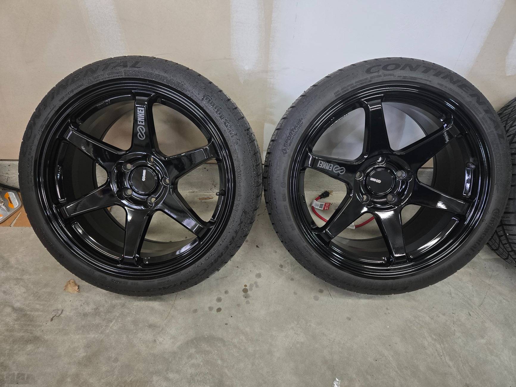 11th Gen Honda Civic SOLD: Enkie T6R with Conti DWS06 20250320_123712