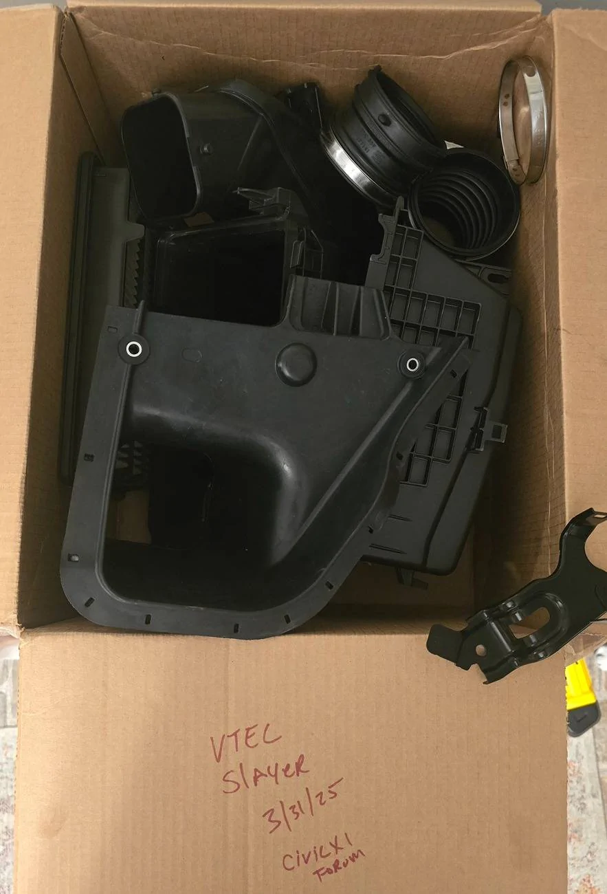 11th Gen Honda Civic For Sale: 2023+ Honda Civic TypeR FL5 2.0T OEM Stock Airbox (Rare) 20250331_213602