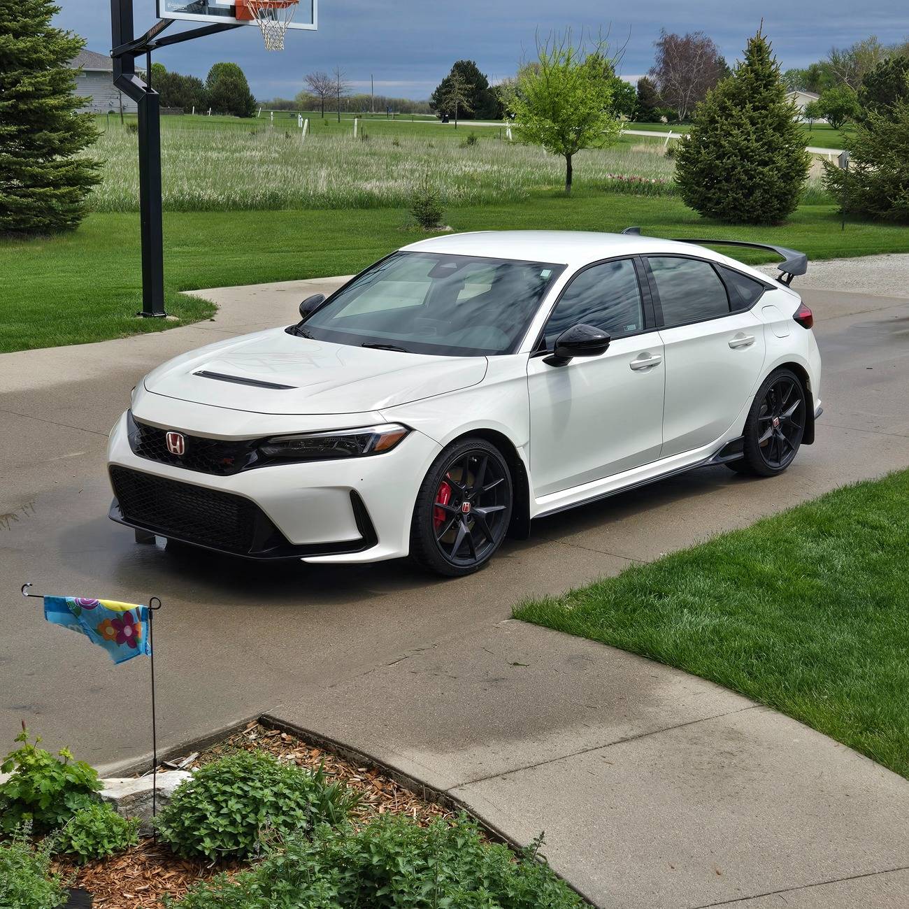 11th Gen Honda Civic Post your FL5 Civic Type R delivery pics! 🙌 📸 20250502_133940
