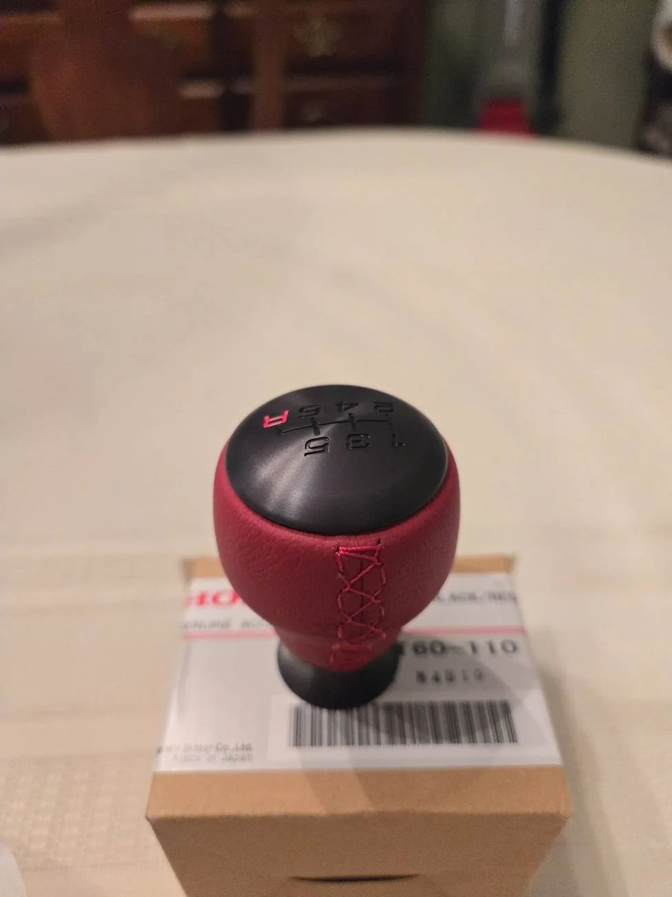 11th Gen Honda Civic FS: OEM Accessory Shift Knob 20250504_084859