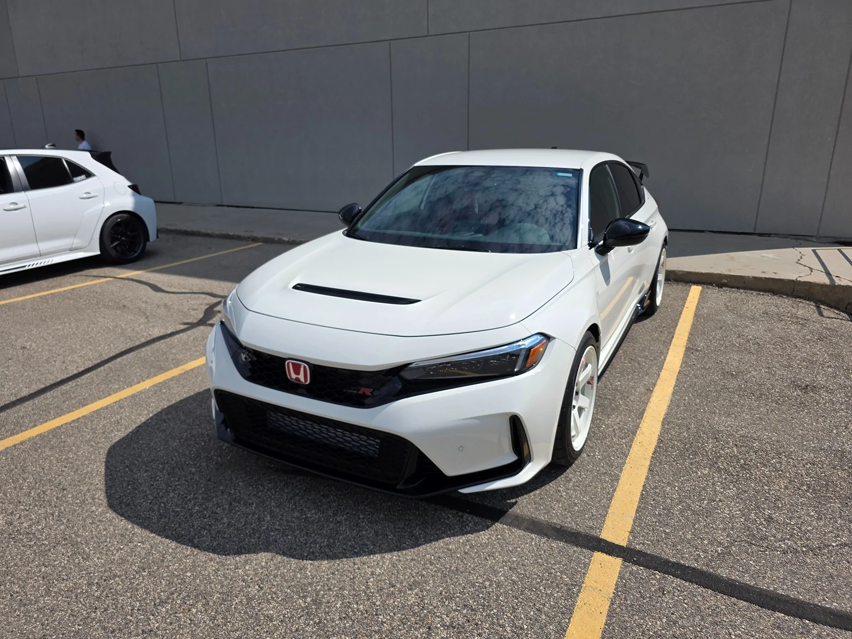 11th Gen Honda Civic Official CHAMPIONSHIP WHITE FL5 Type R Photos Thread 20250727_111722