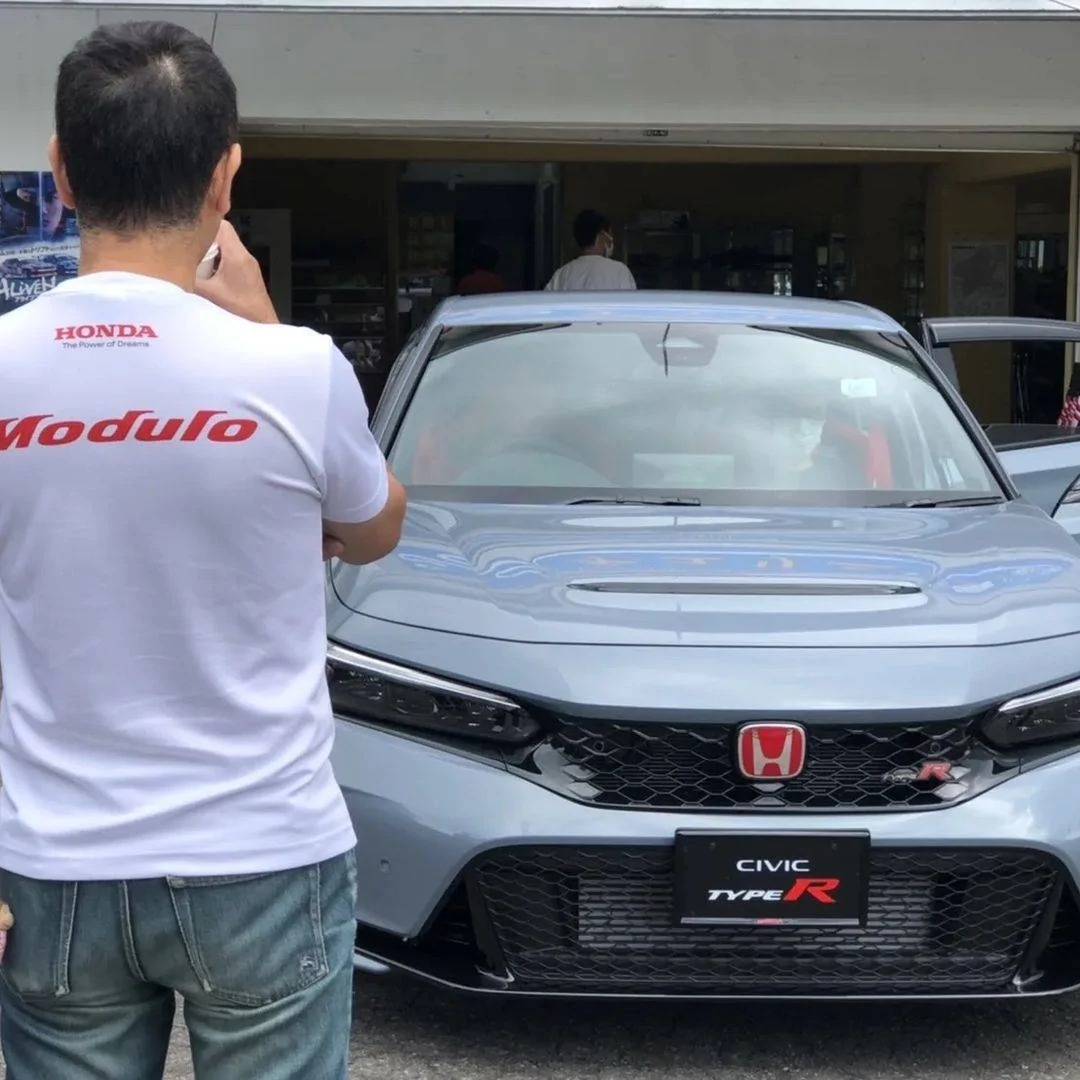 11th Gen Honda Civic Official SONIC GRAY PEARL FL5 Type R Photos Thread 2451656_456956079816517_1500778339093804825_n-jpeg