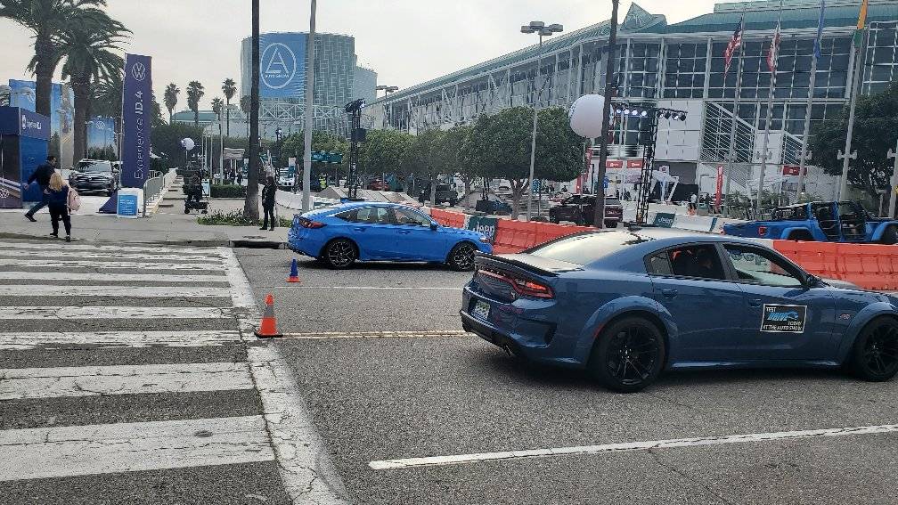 11th Gen Honda Civic Official BOOST BLUE PEARL 2022+ 11th Gen Civic & Si Thread 258851230_304637668185105_346152923522577041_n