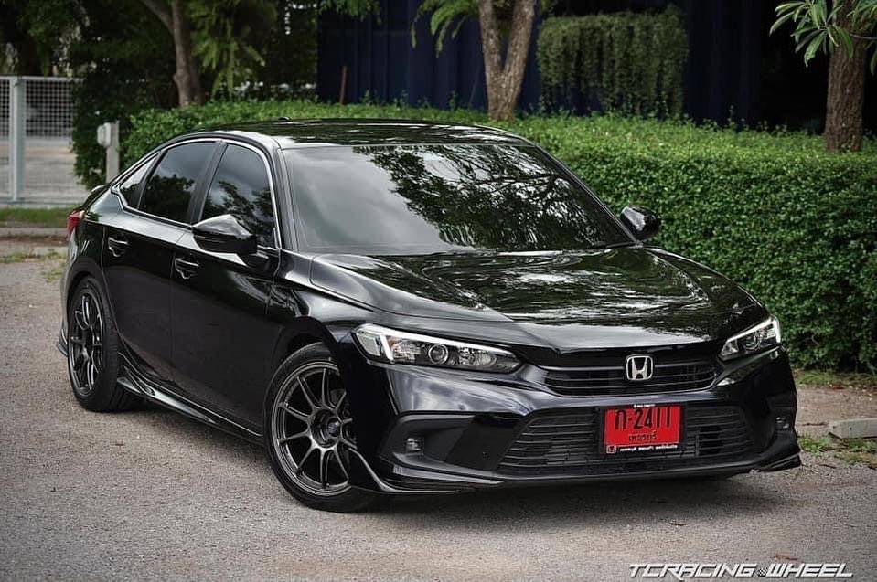 11th Gen Honda Civic Official CRYSTAL BLACK 2022+ 11th Gen Civic & Si Thread 262139679_892810554939031_6017034809573951746_n