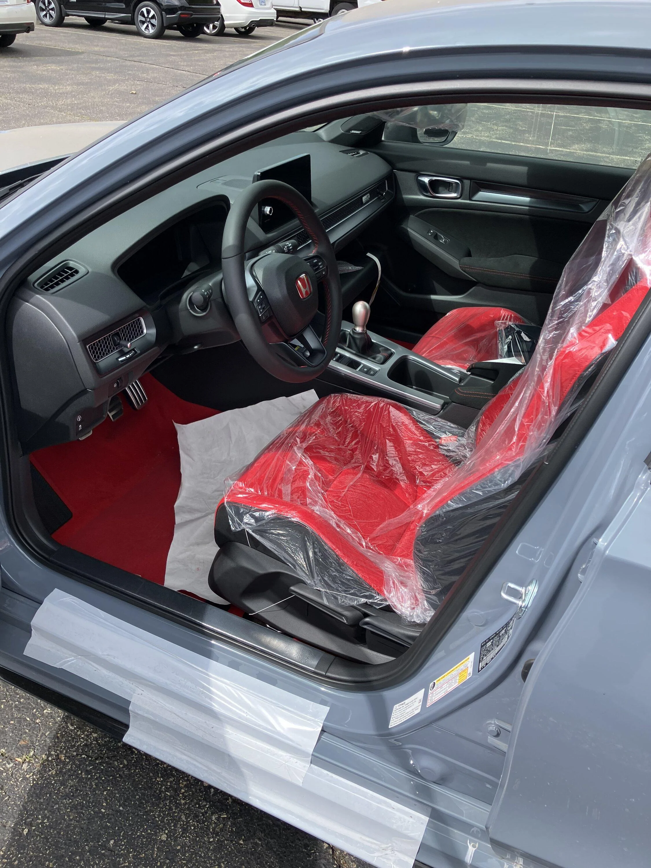 11th Gen Honda Civic Official SONIC GRAY PEARL FL5 Type R Photos Thread 26AD4DB4-ED89-4D53-BAB8-D15E22D47246
