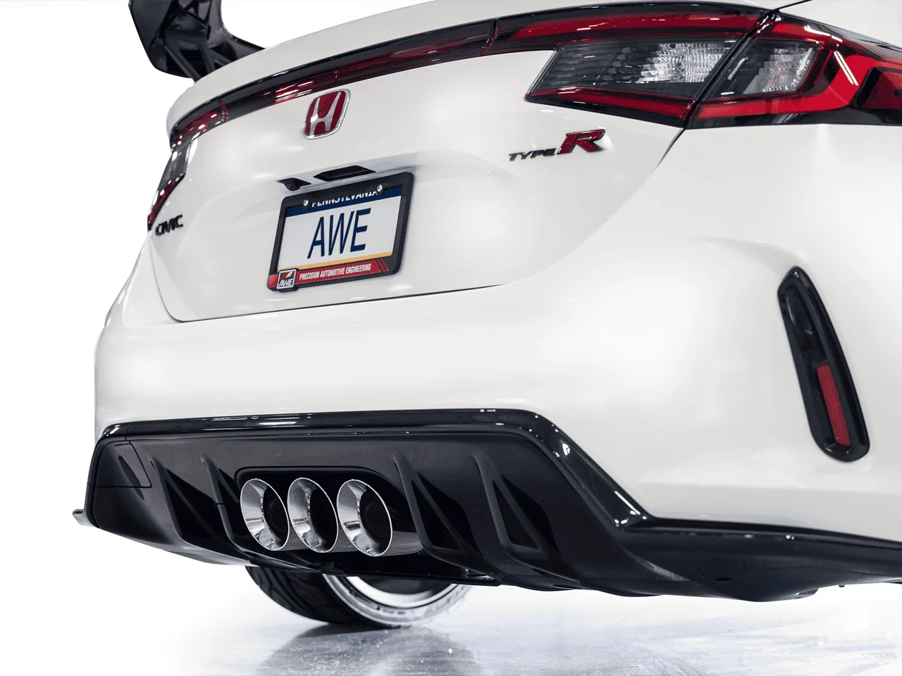 11th Gen Honda Civic [Now Available] AWE Exhaust Suite for the Honda FL5 Civic Type R 3020-52287_24