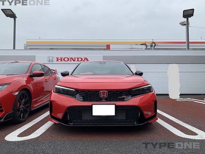 11th Gen Honda Civic Official RALLYE RED FL5 Type R Photos Thread 309654589_472169728279436_96959086107466068_n-