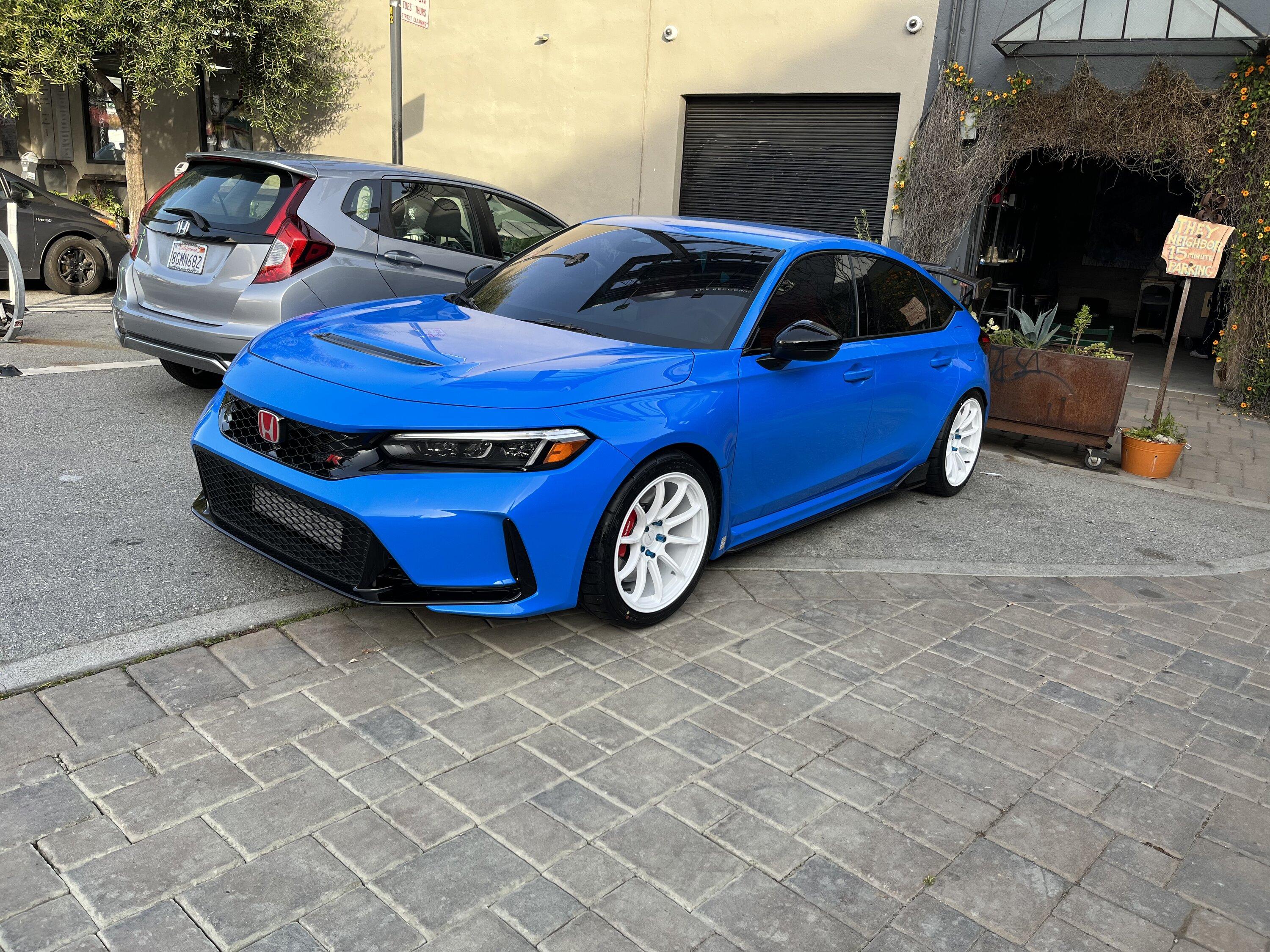 11th Gen Honda Civic FL5 Civic Type R on White Wheels (Put Pictures Here) 30EEE0FF-9135-4D74-B533-DCFA33562E06